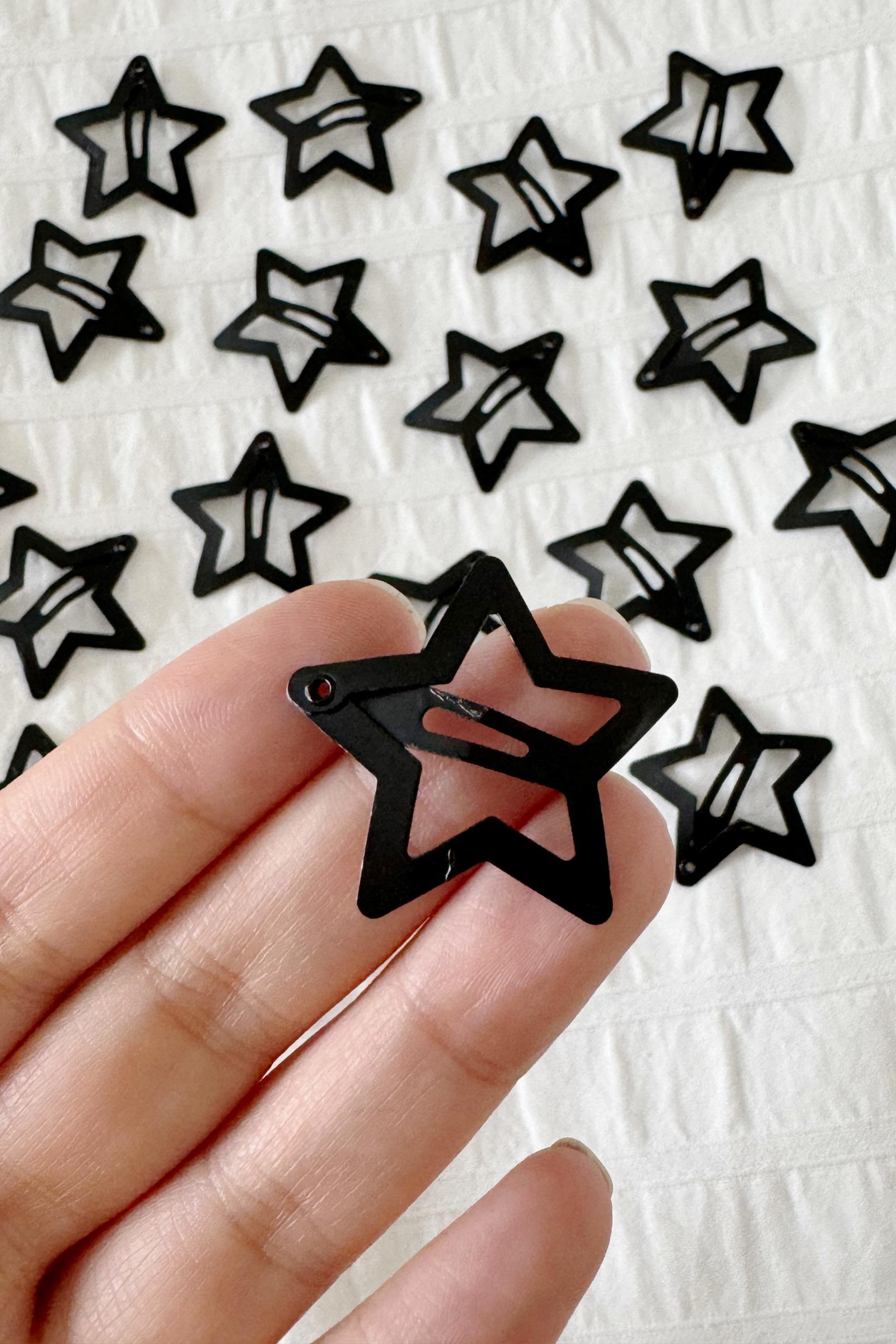 Black Metal Star Toka