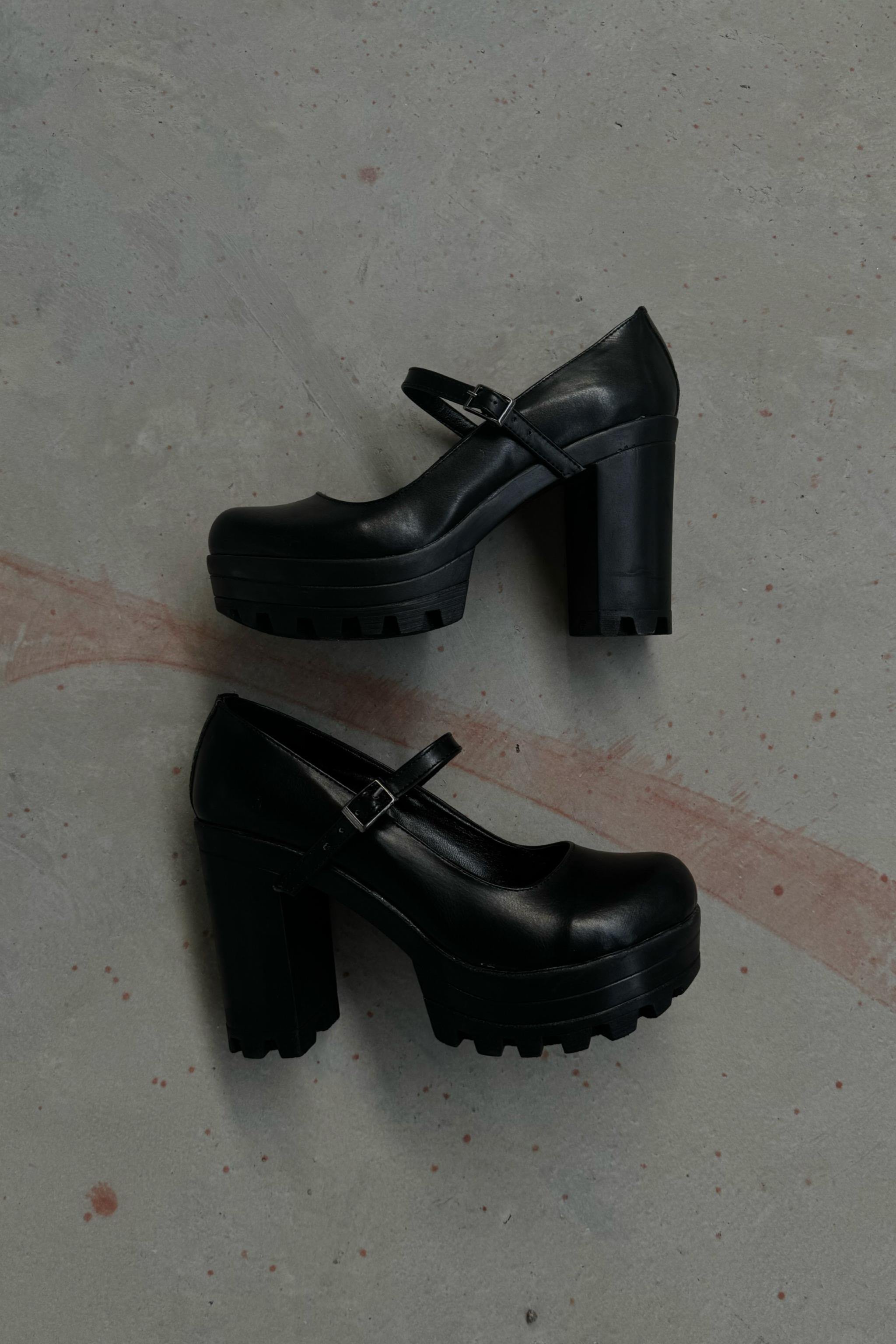 Buckles High Heels Ayakkabı