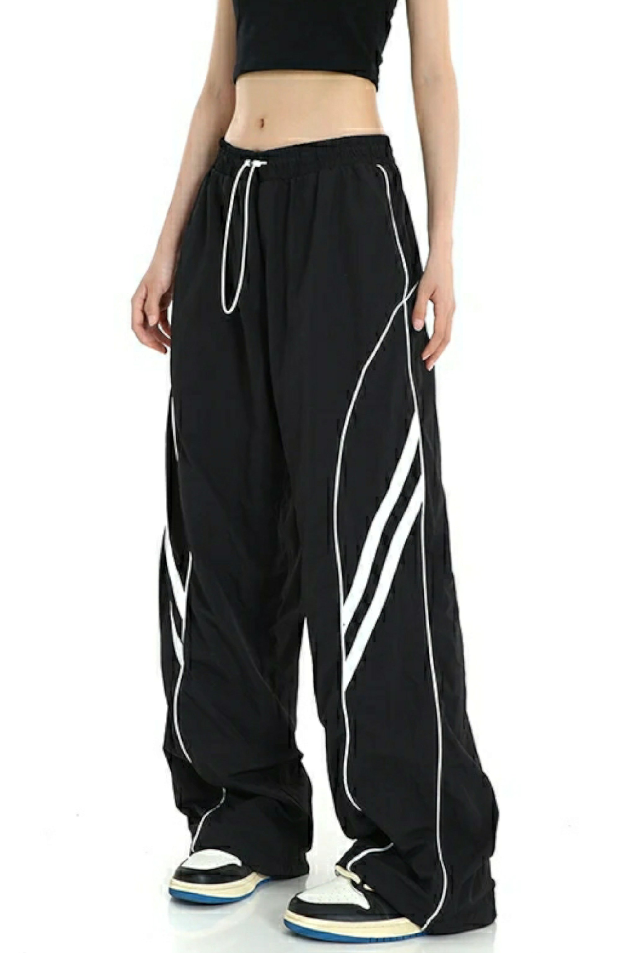 Çizgi Detaylı Baggy Eşofman