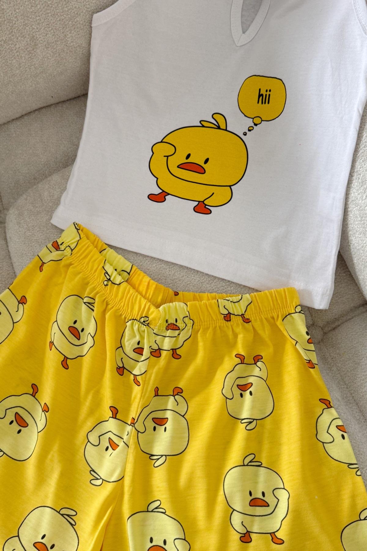 Hii Civciv Şortlu Takım