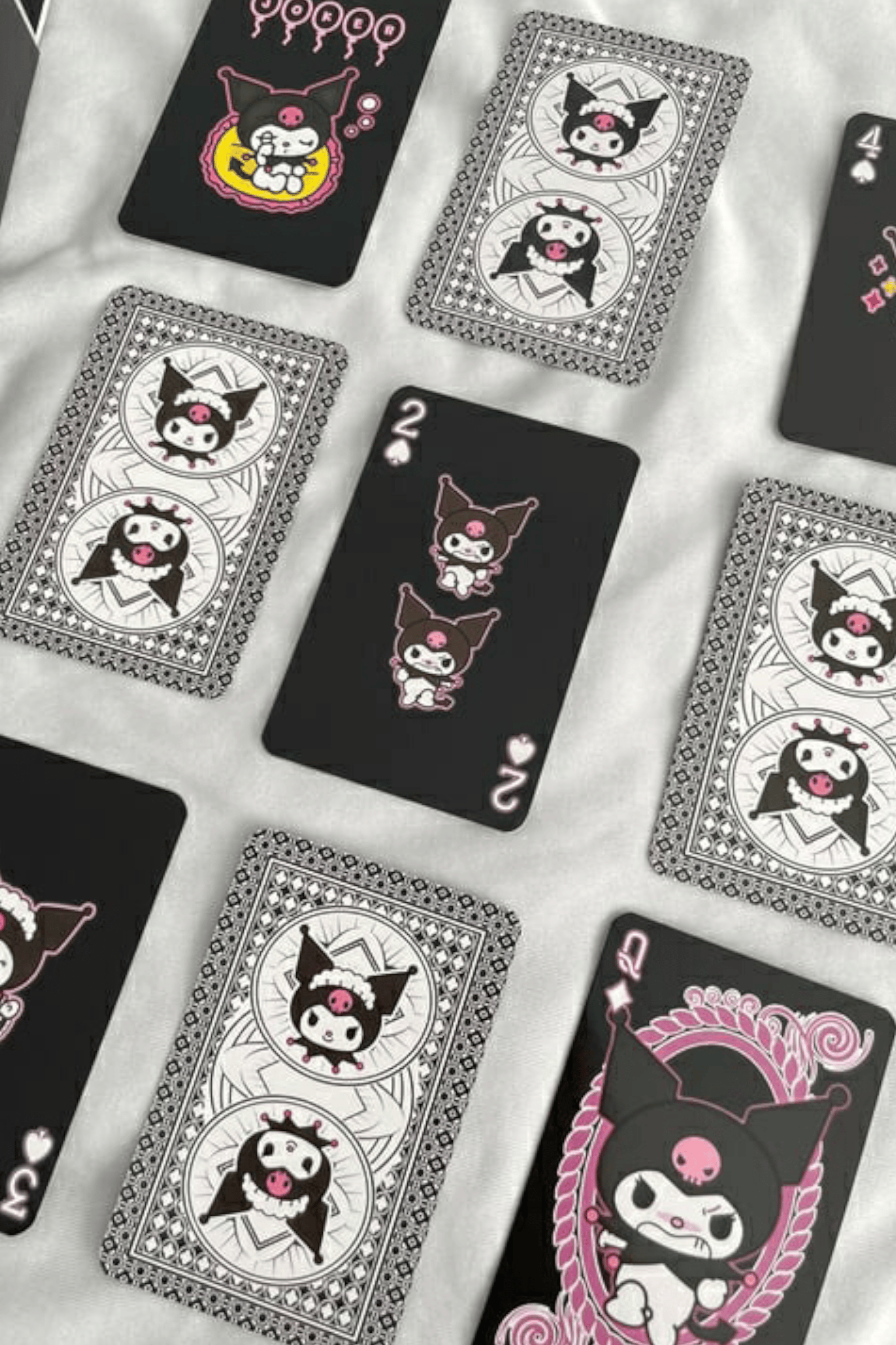 Kuromi İskambil Kart Oyunu