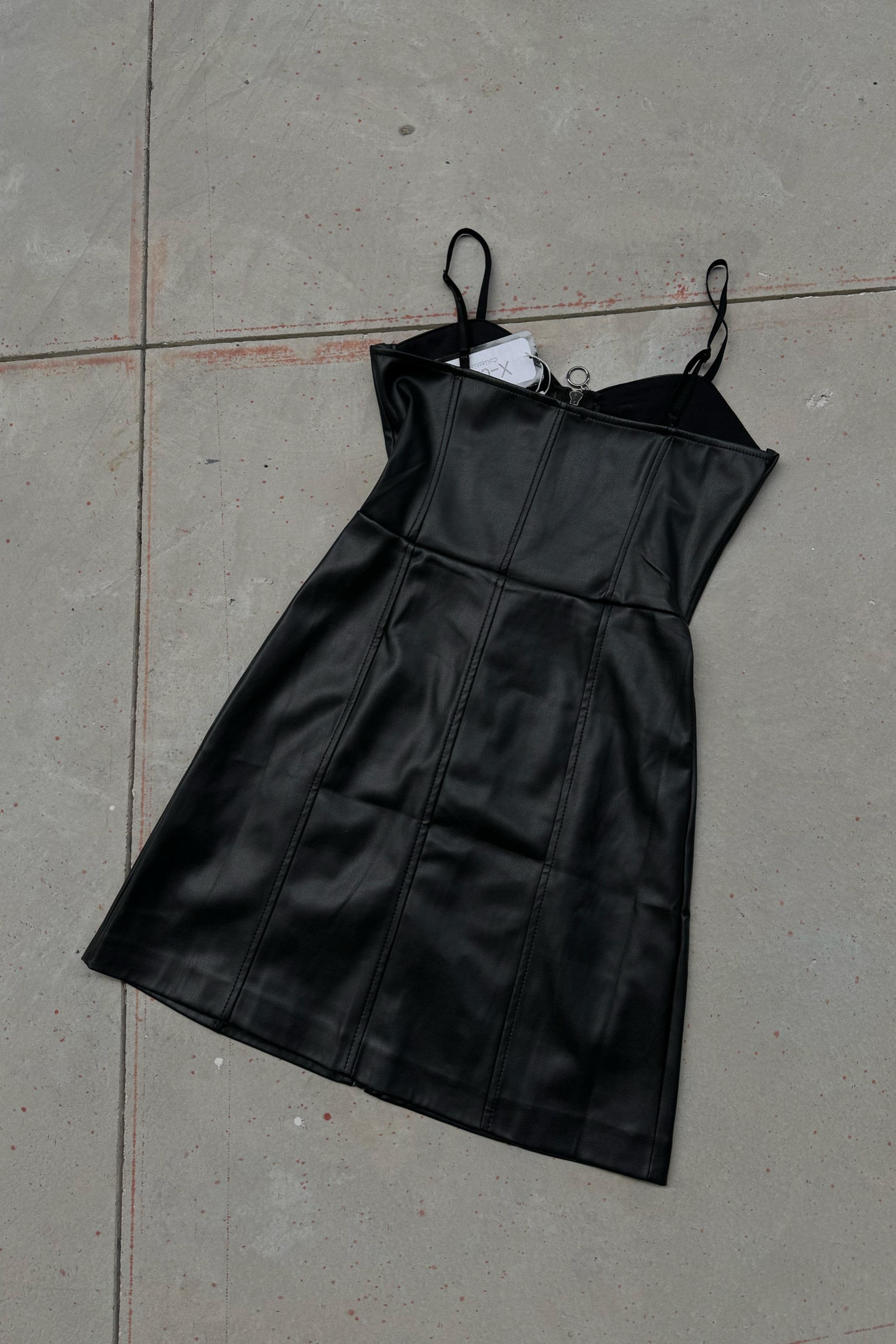 Leather Look Strap Elbise