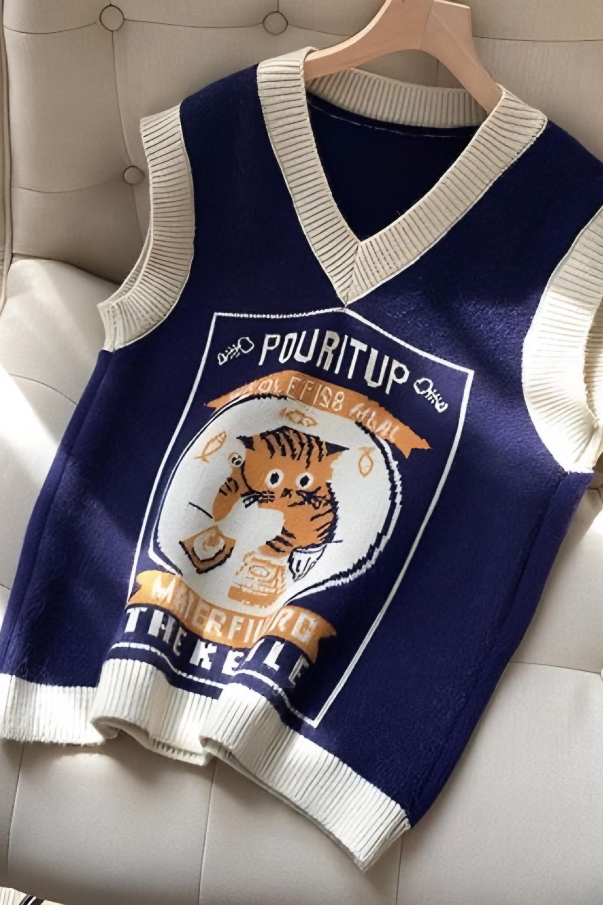 Pourıtup The Kettle Süveter