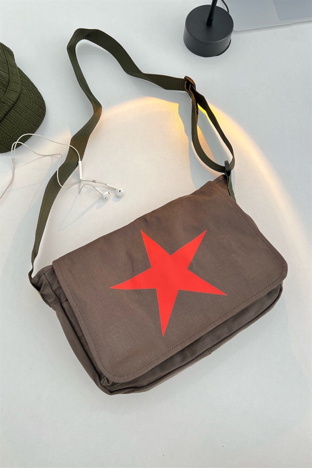 Red Star Postacı Çantası