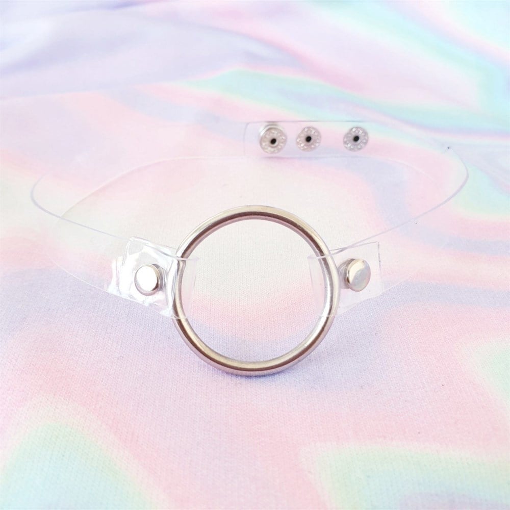 Şeffaf Halka Tasma Kolye