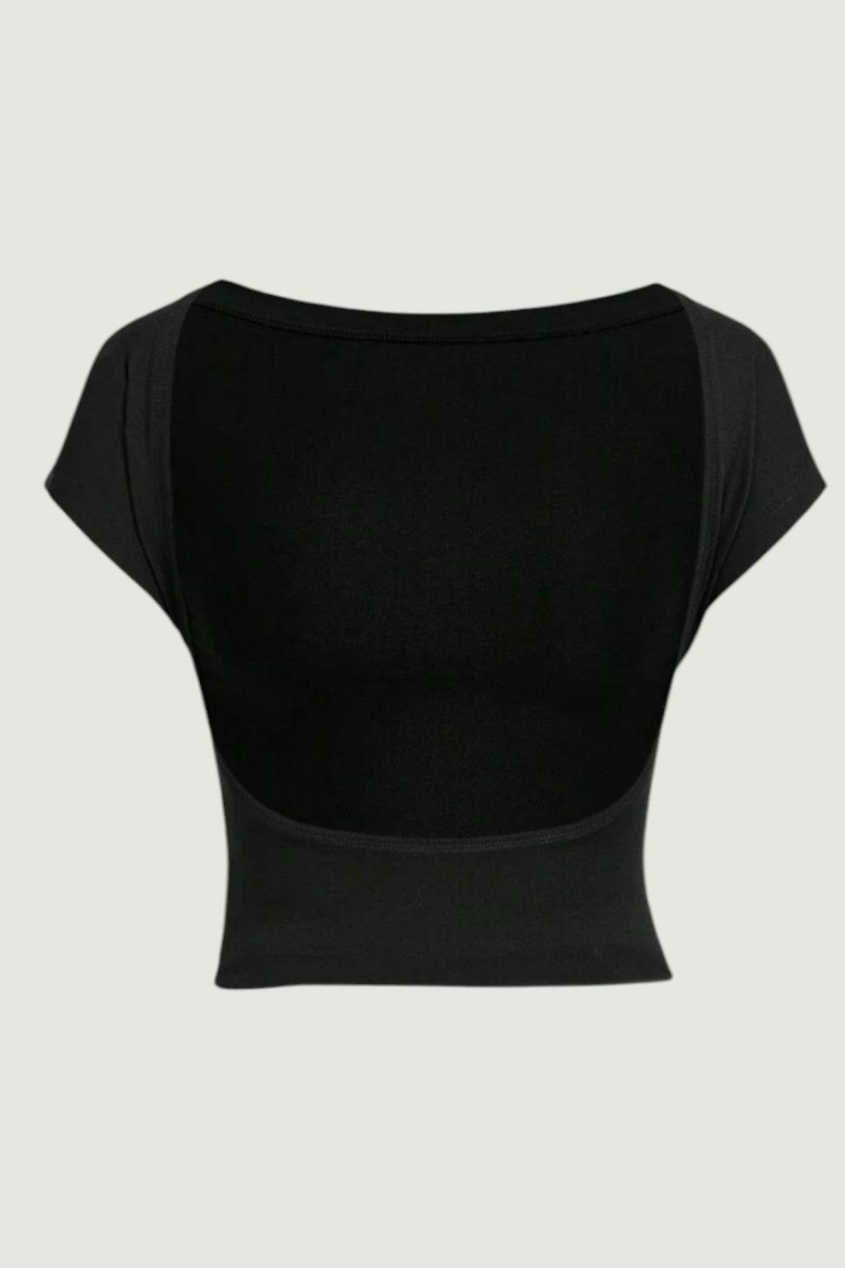 Sırt Detail Kısa Kollu Bluz
