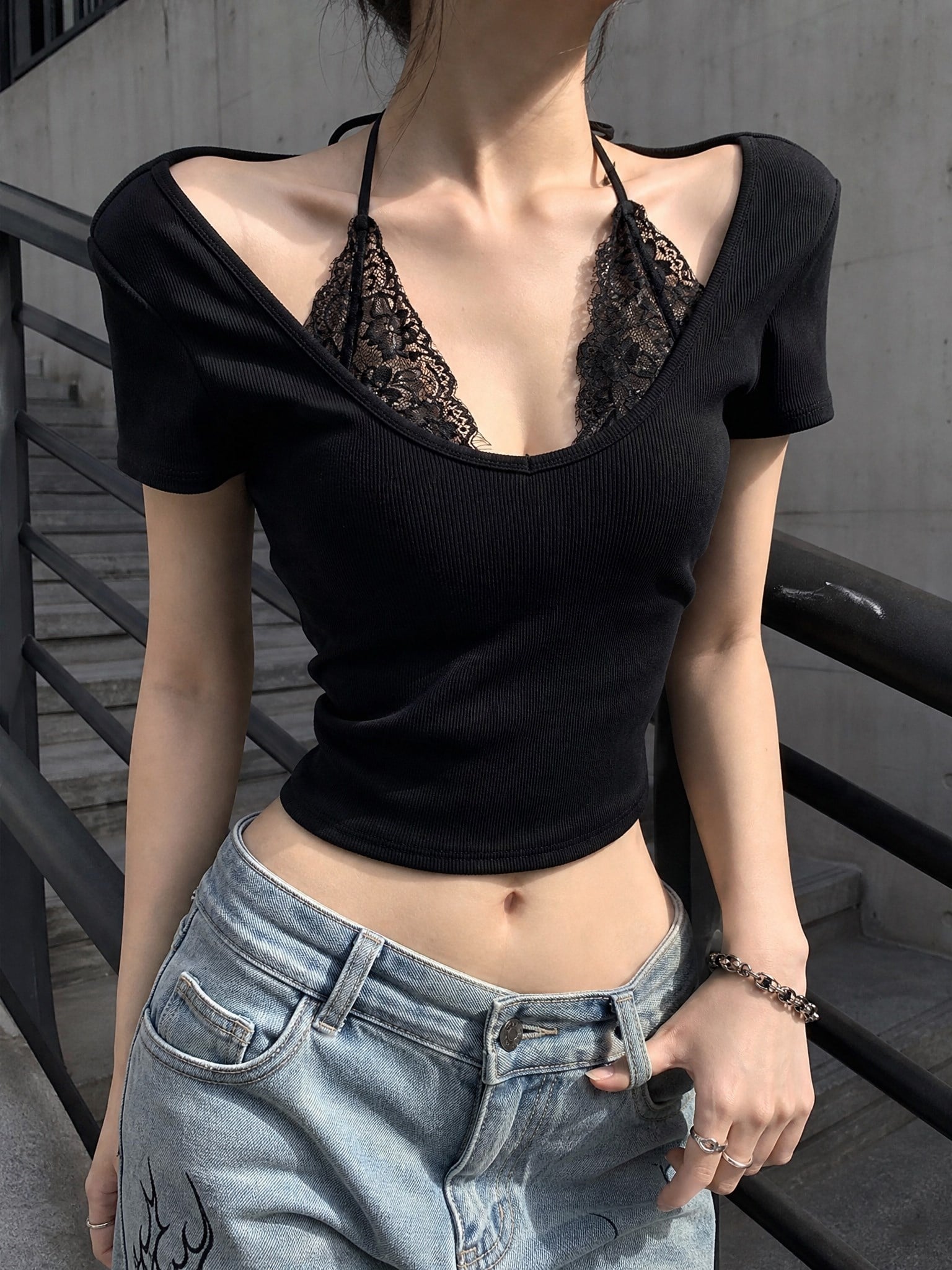 Siyah Bağlamalı Dantelli Ekli Gotik Y2K Gothic Y2K