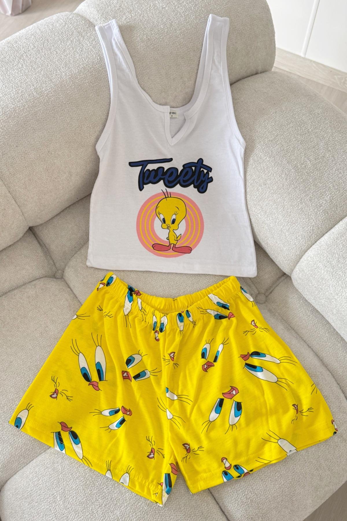 Tweety Şortlu Takım