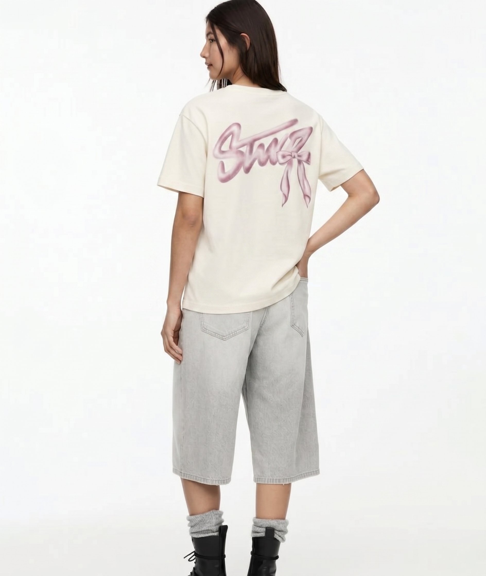 White Sırt Pink Fiyonklu Oversize T-shirt