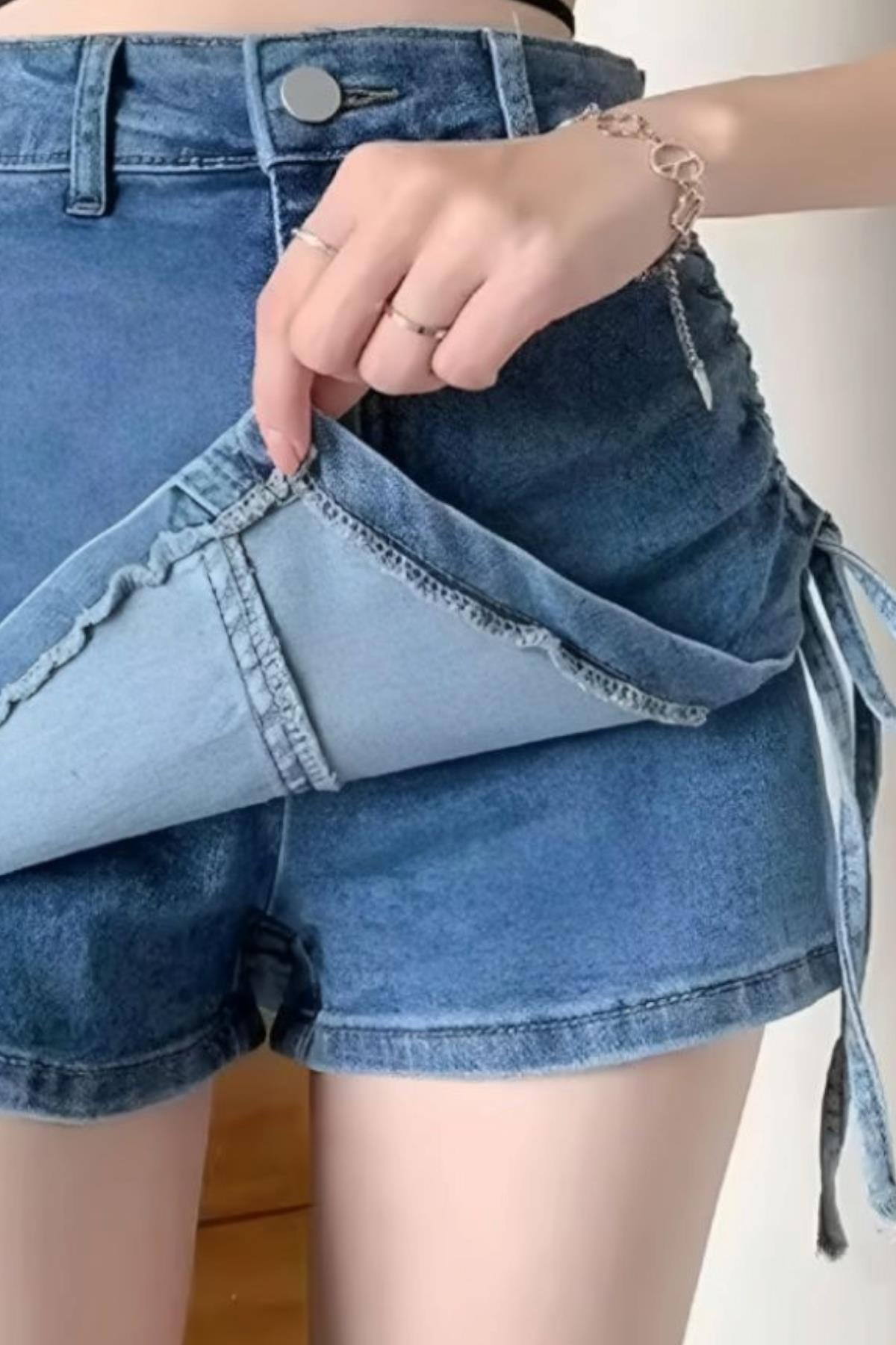 Yanı Büzgülü Denim Şort Etek