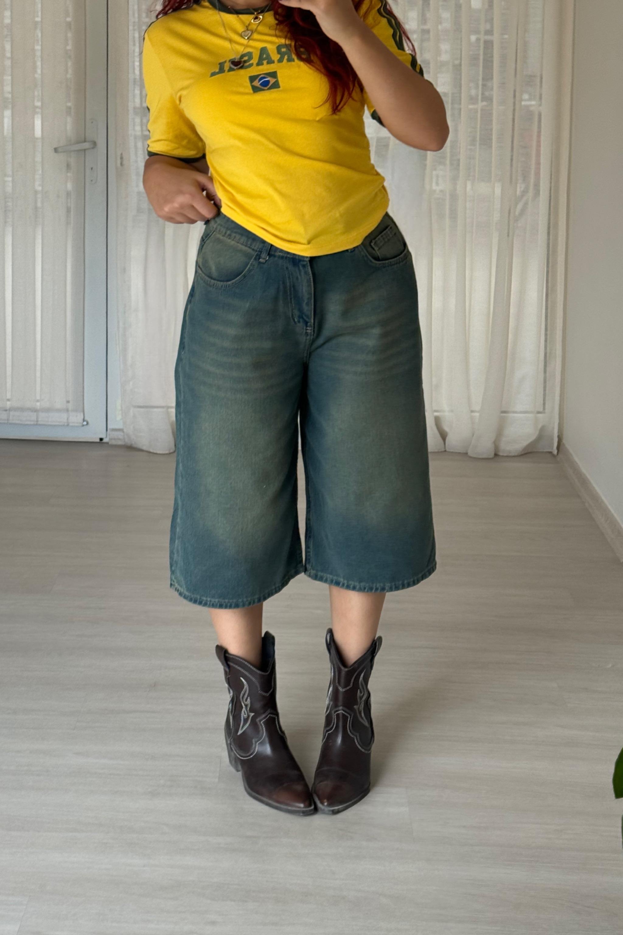 Yıkamalı Yeşil Kısa Şort