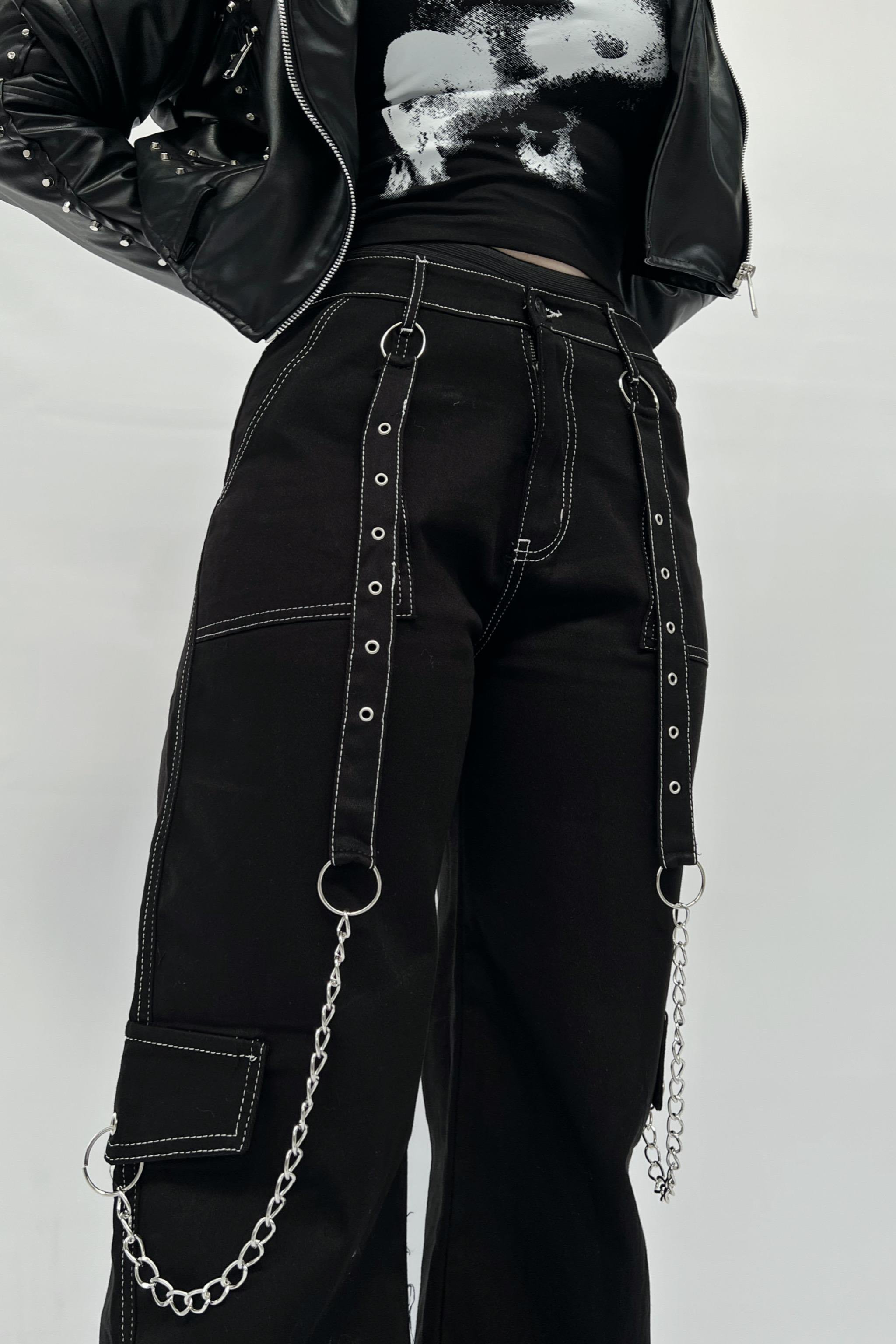 Zincir Detay Beyaz Dikişli Siyah Kargo Pantolon