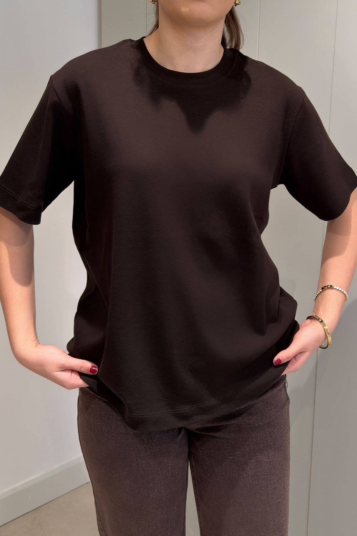 %100 Pamuk Kısa Kol Basic T-shirt- KAHVERENGİ