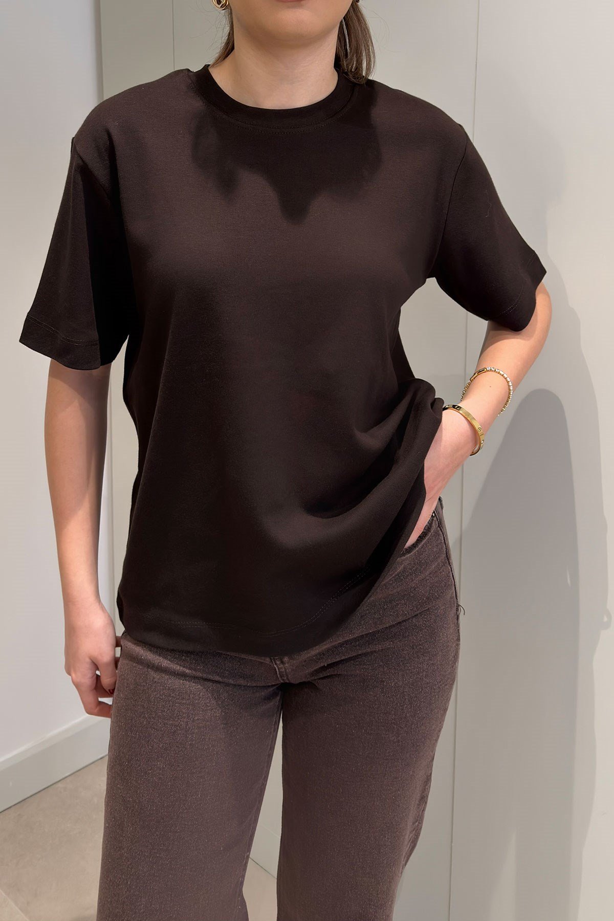 %100 Pamuk Kısa Kol Basic T-shirt- KAHVERENGİ