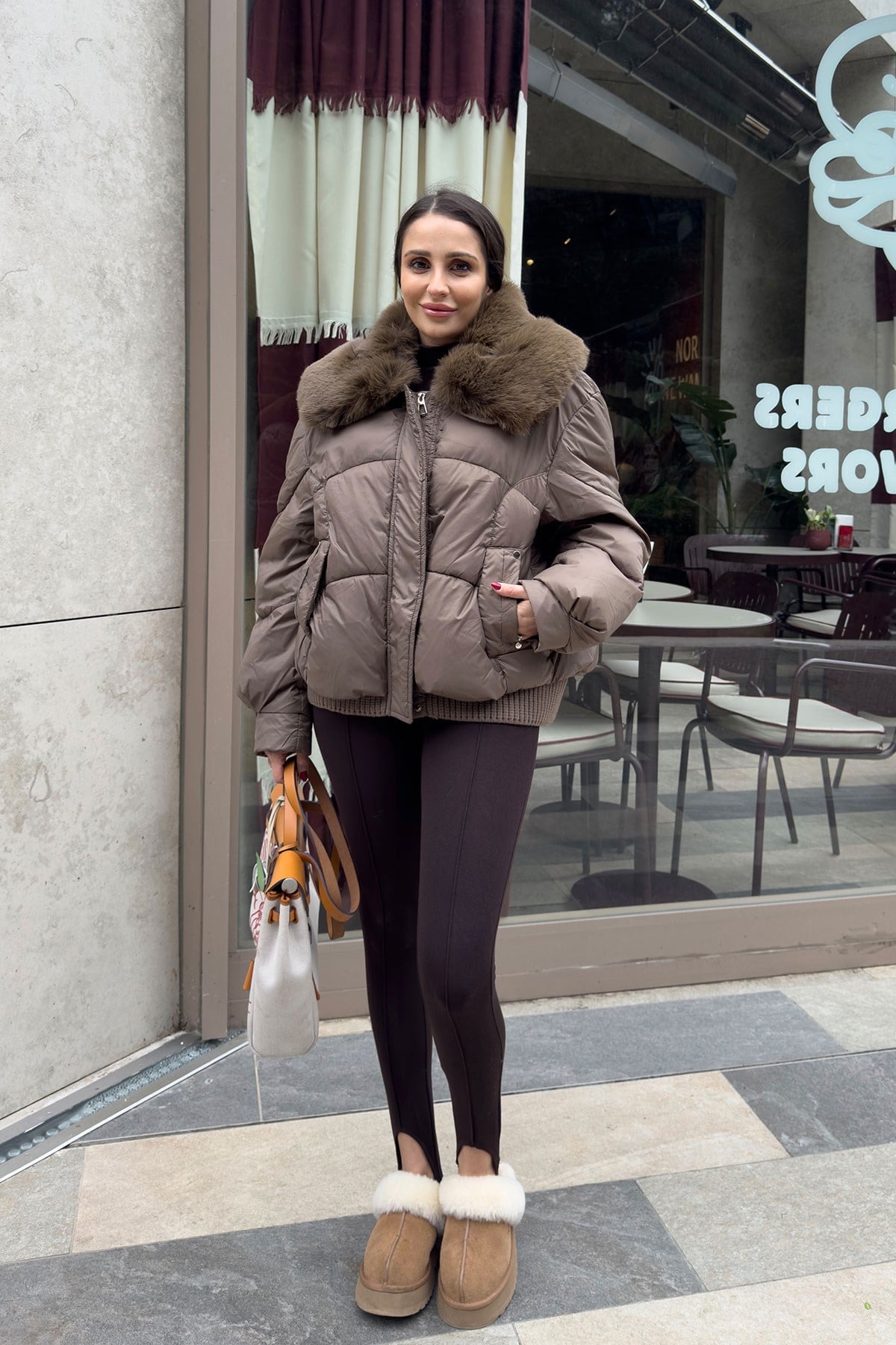 Alenelle Yakası Kürklü Bomber Mont- HAKİ