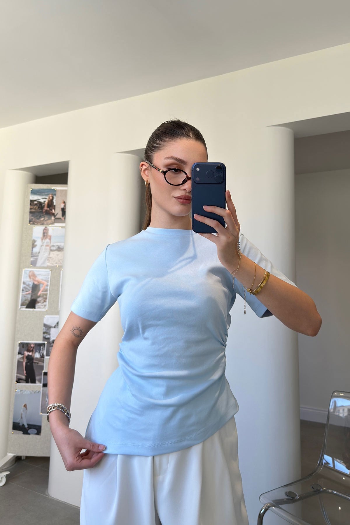 Asimetrik Kesim Kısa Kollu Bluz- MAVİ