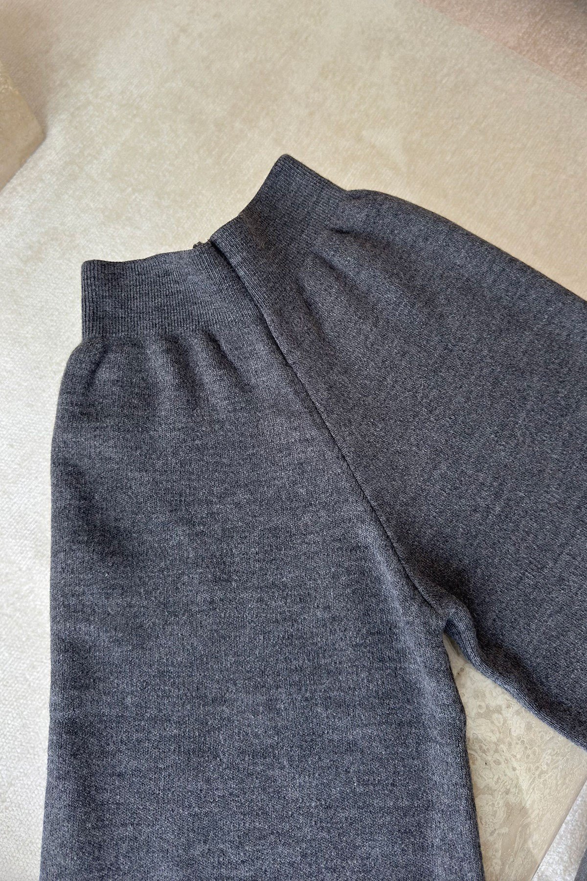 Beli Lastikli Triko Pantolon- GRİ
