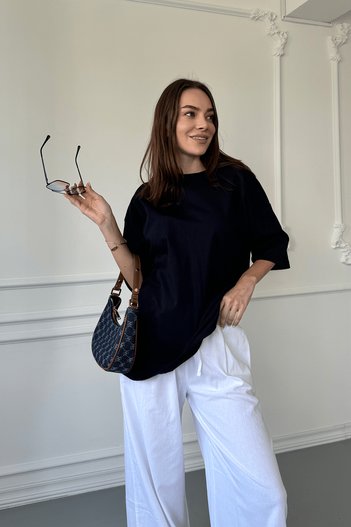 Bisiklet Yaka Basic Tişört- LACİVERT