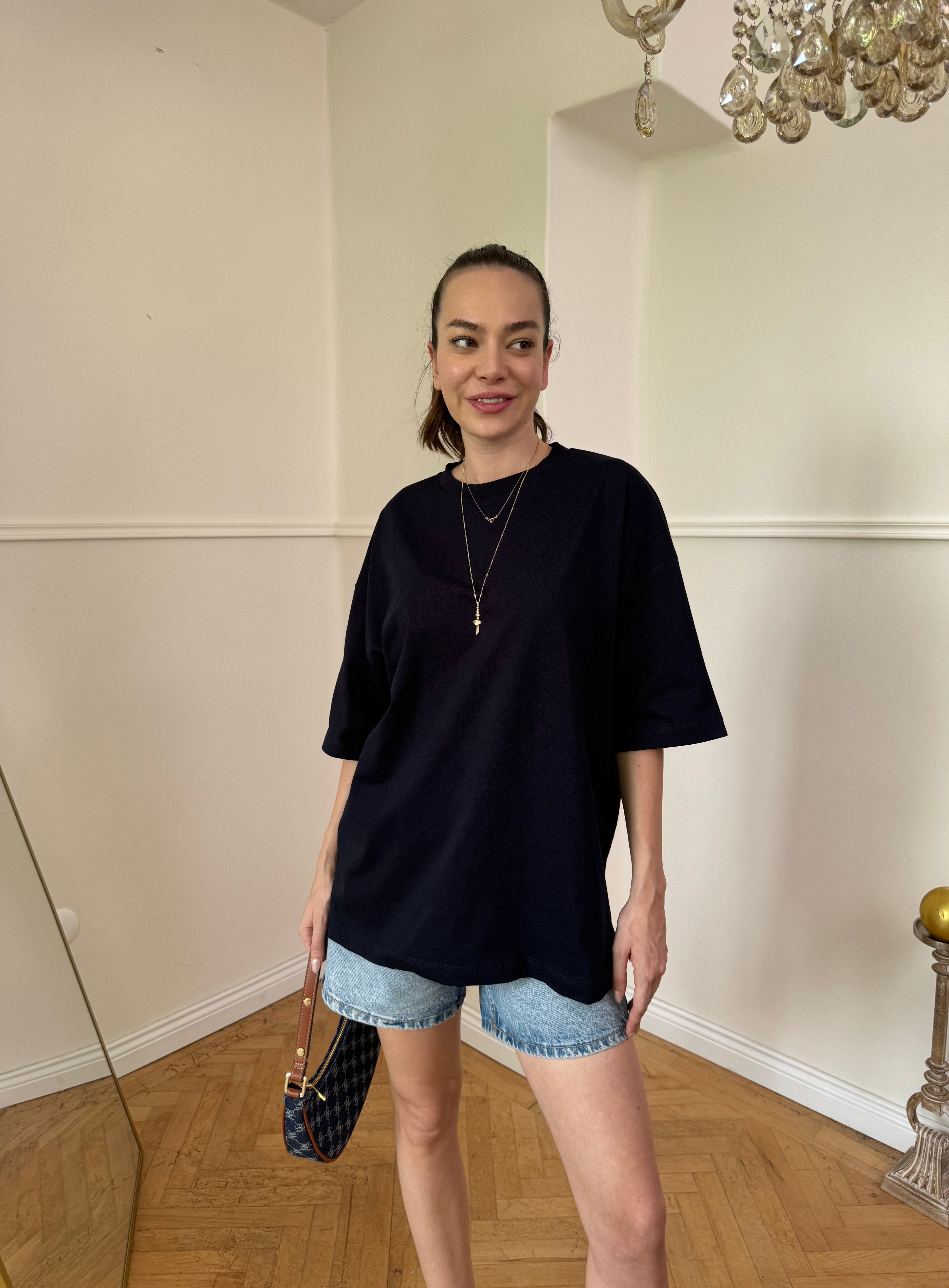 Bisiklet Yaka Basic Tişört- LACİVERT