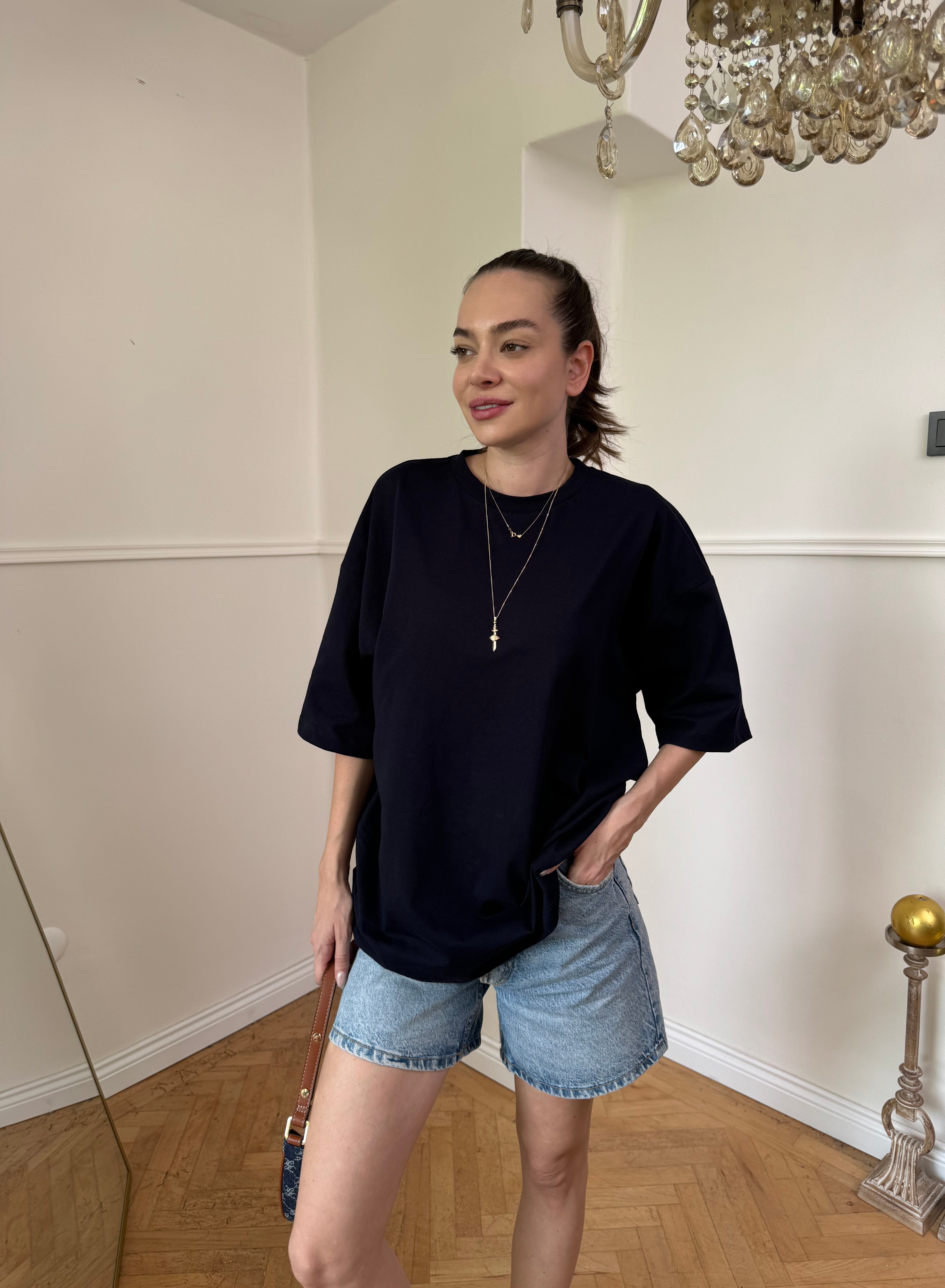 Bisiklet Yaka Basic Tişört- LACİVERT