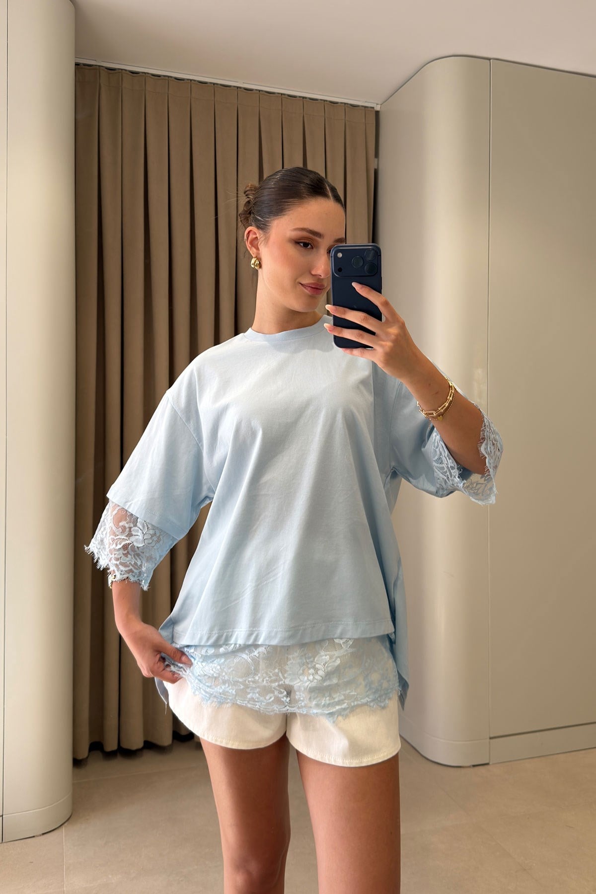 Dantel Detay Premium Bluz- MAVİ