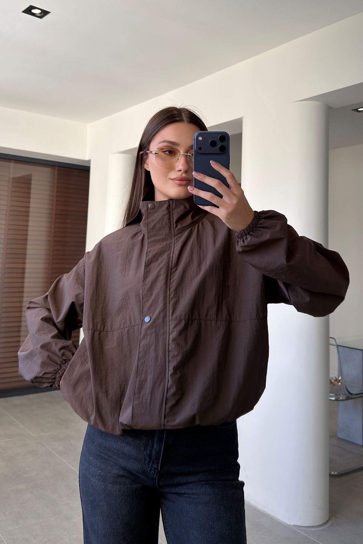 Dik Yaka Paraşüt Kumaş Fermuarlı Ceket- KAHVERENGİ