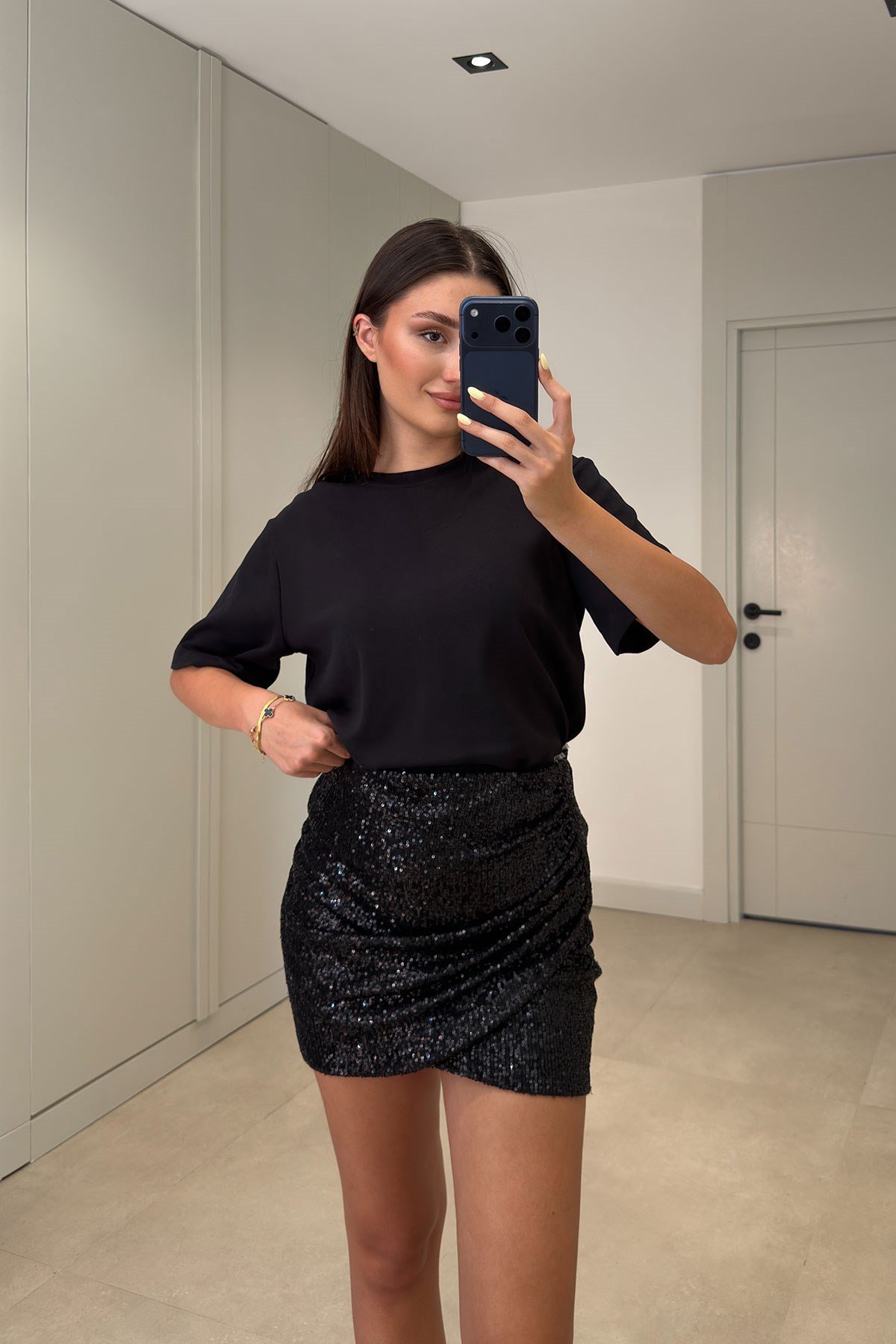 Drape Detay Pullu Etek- SİYAH