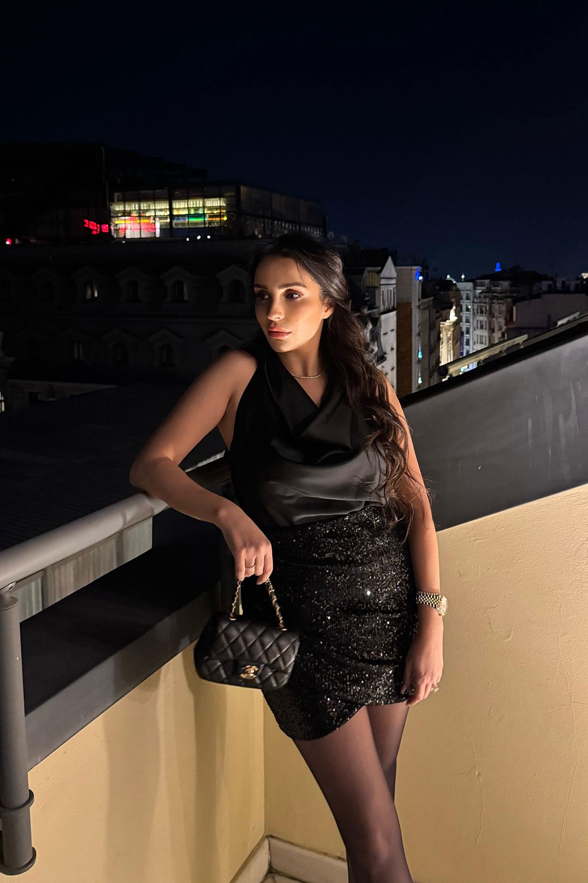 Drape Detay Pullu Etek- SİYAH