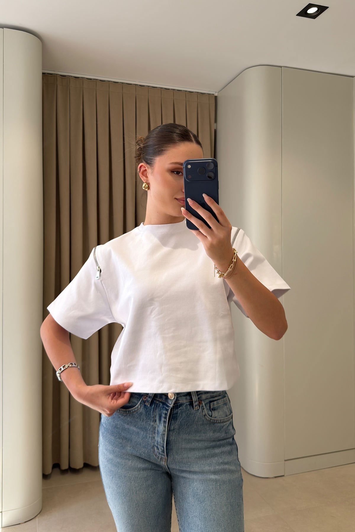 Fermuarlı Vatkalı Tshirt- BEYAZ