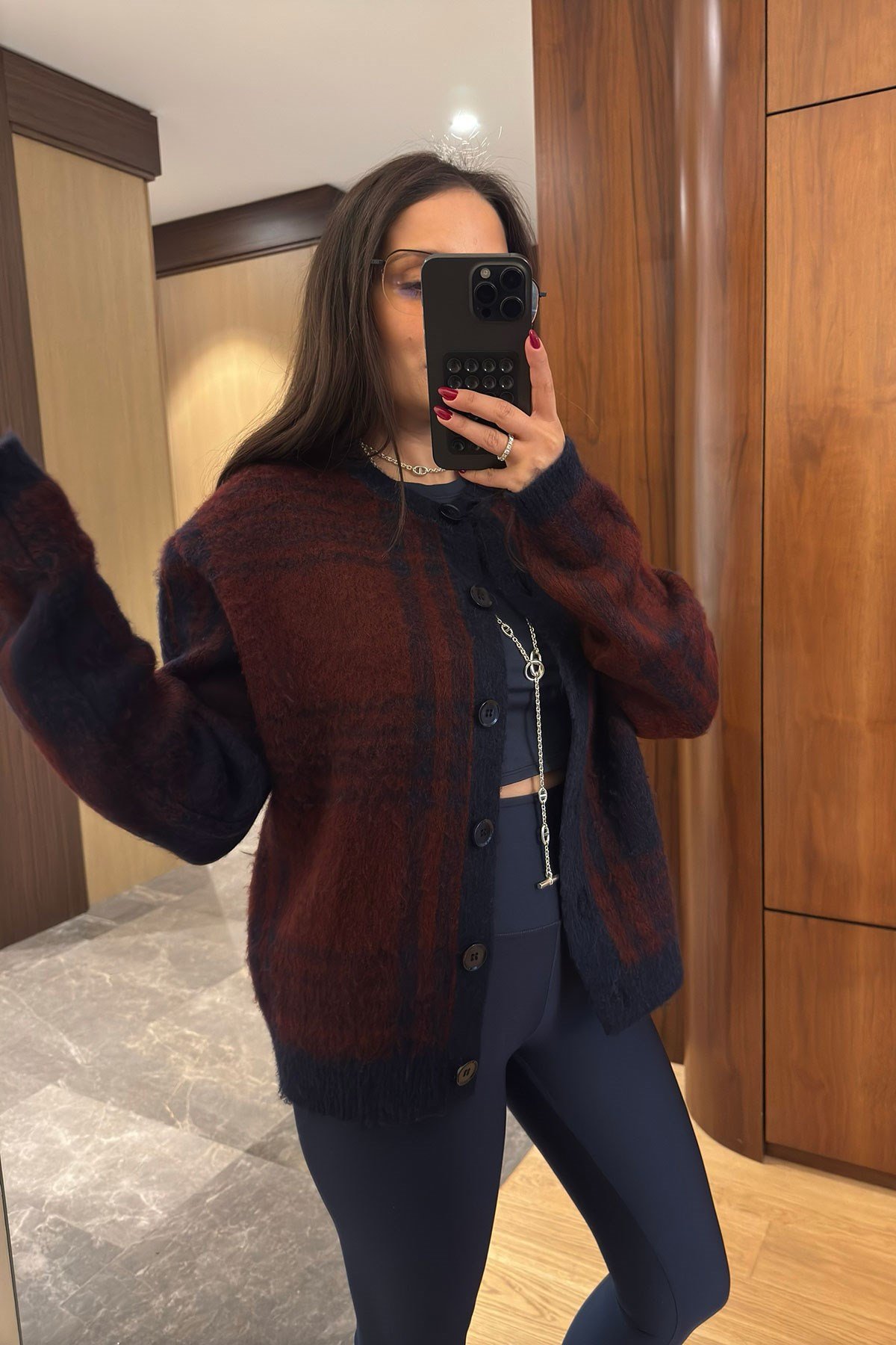 Kare Desenli Tüylü Premium Hırka- BORDO