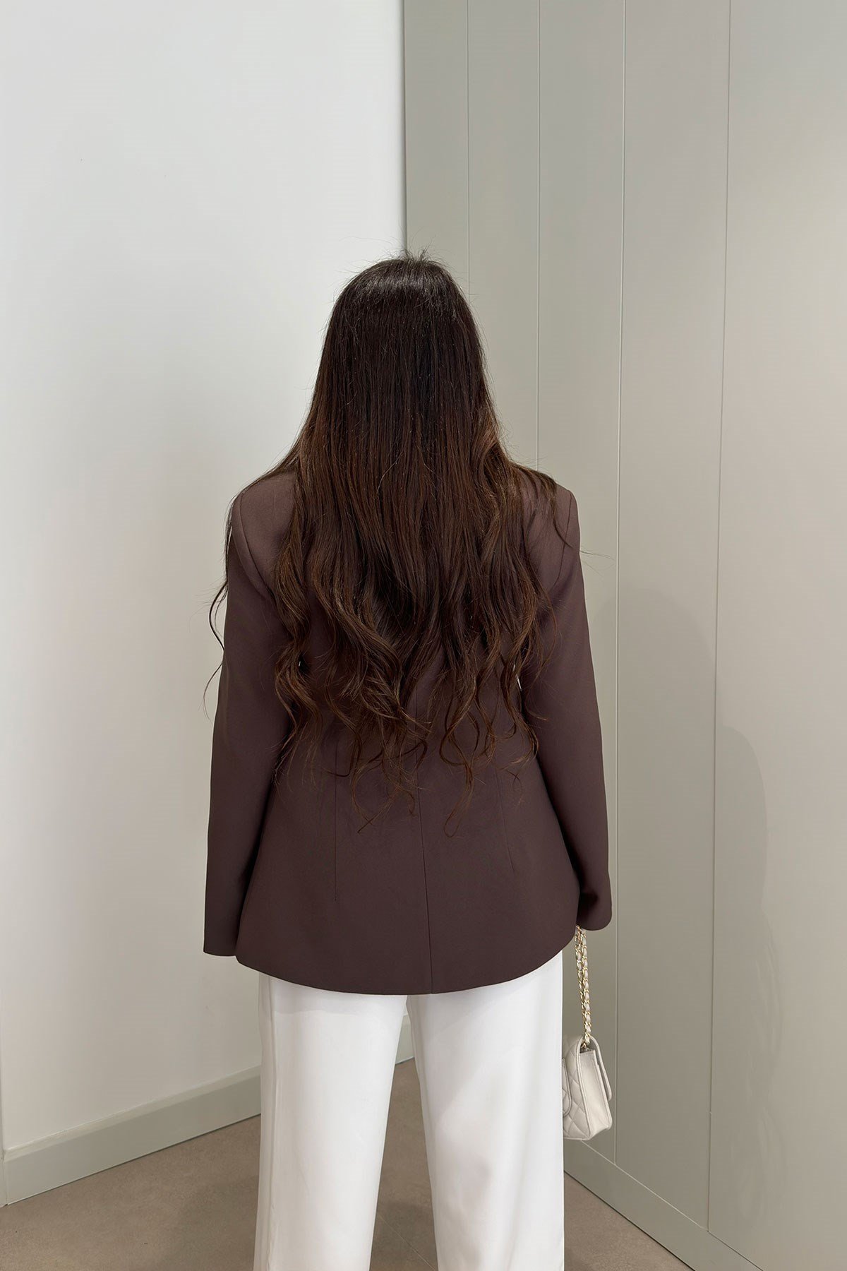 Kolları Yırtmaçlı Tasarım Ceket- KAHVERENGİ