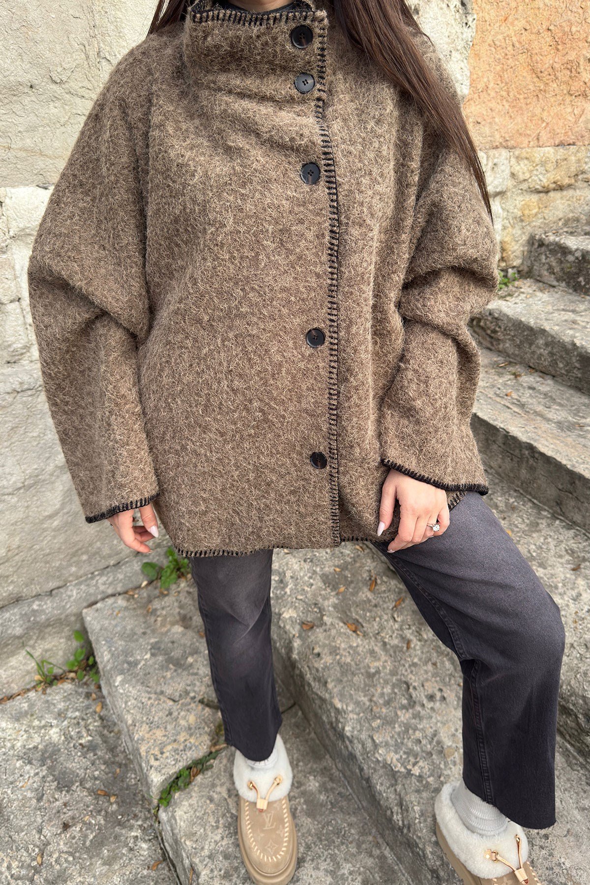 Kroşetalı Kıvırcık Peluş Panço- KAHVERENGİ