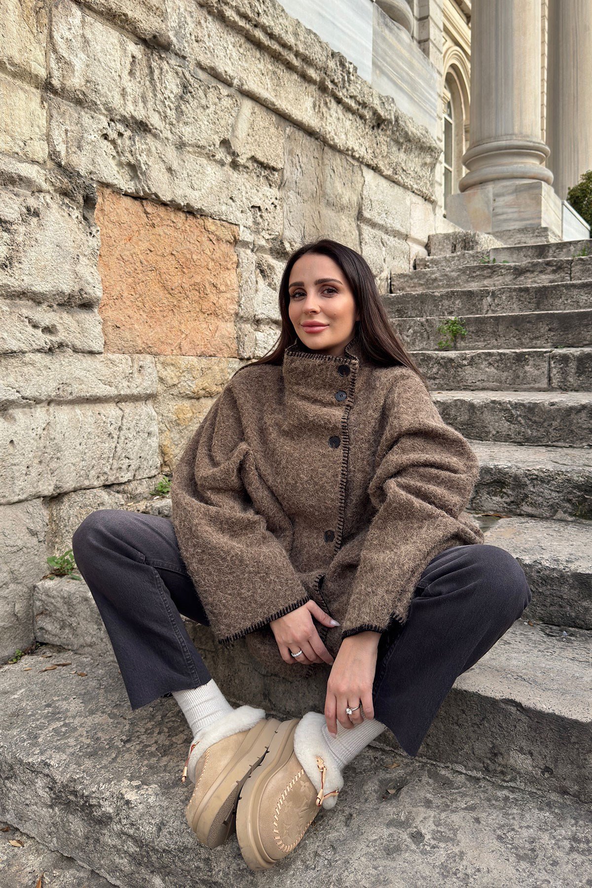 Kroşetalı Kıvırcık Peluş Panço- KAHVERENGİ