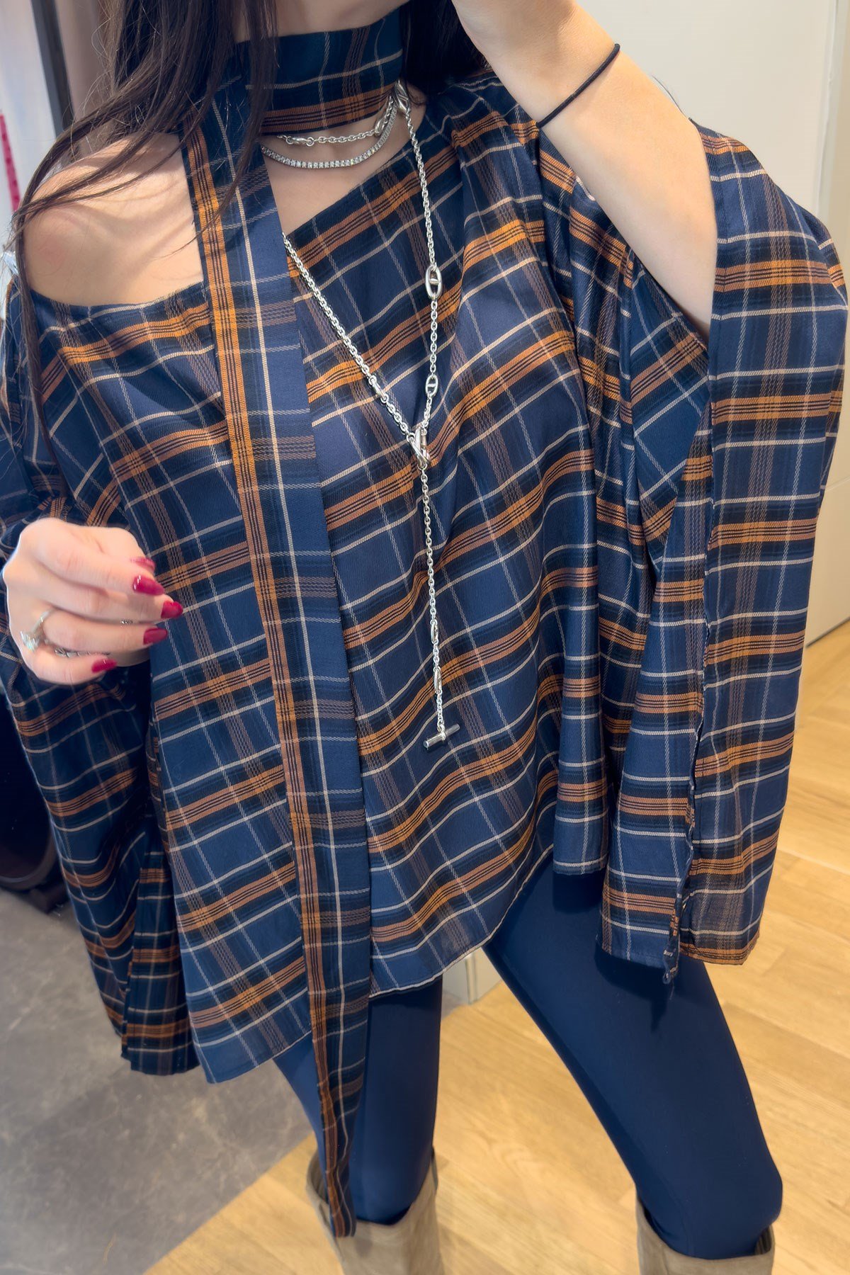 Kuşak Detay Oversize Panço- LACİVERT