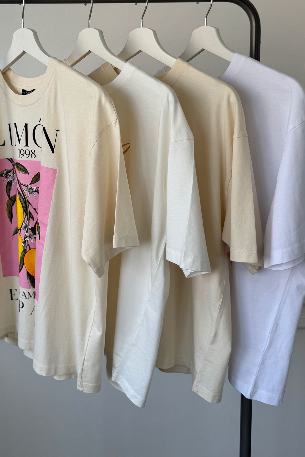 Limon Baskılı Oversize Tshirt- BEJ