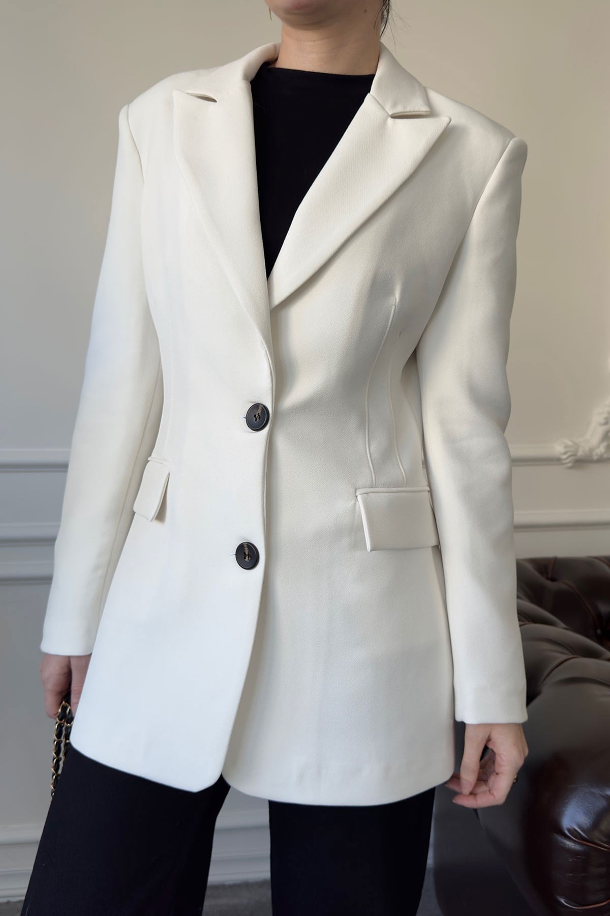 Nevür Detay Premium Blazer Ceket- BEYAZ