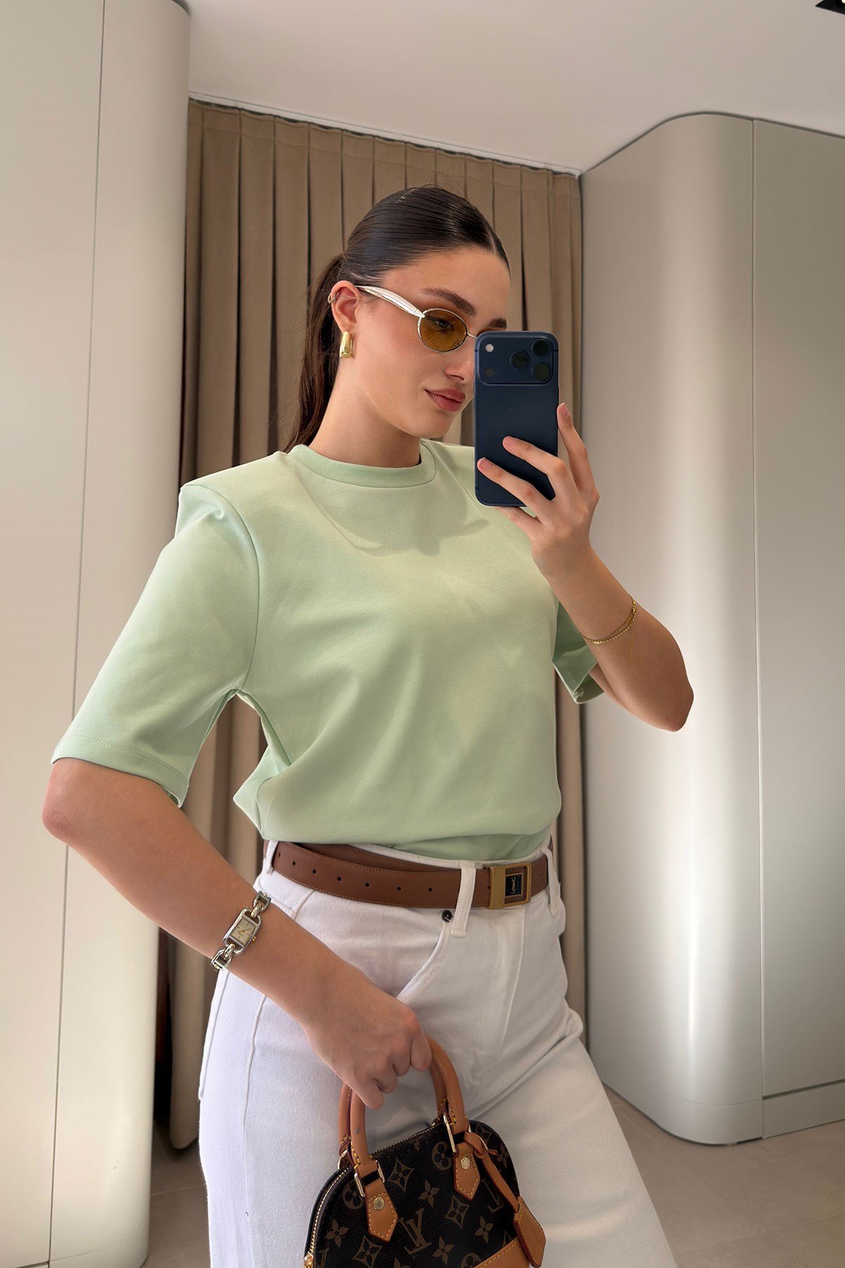 Omuz Vatkalı Premium T-shirt- MİNT