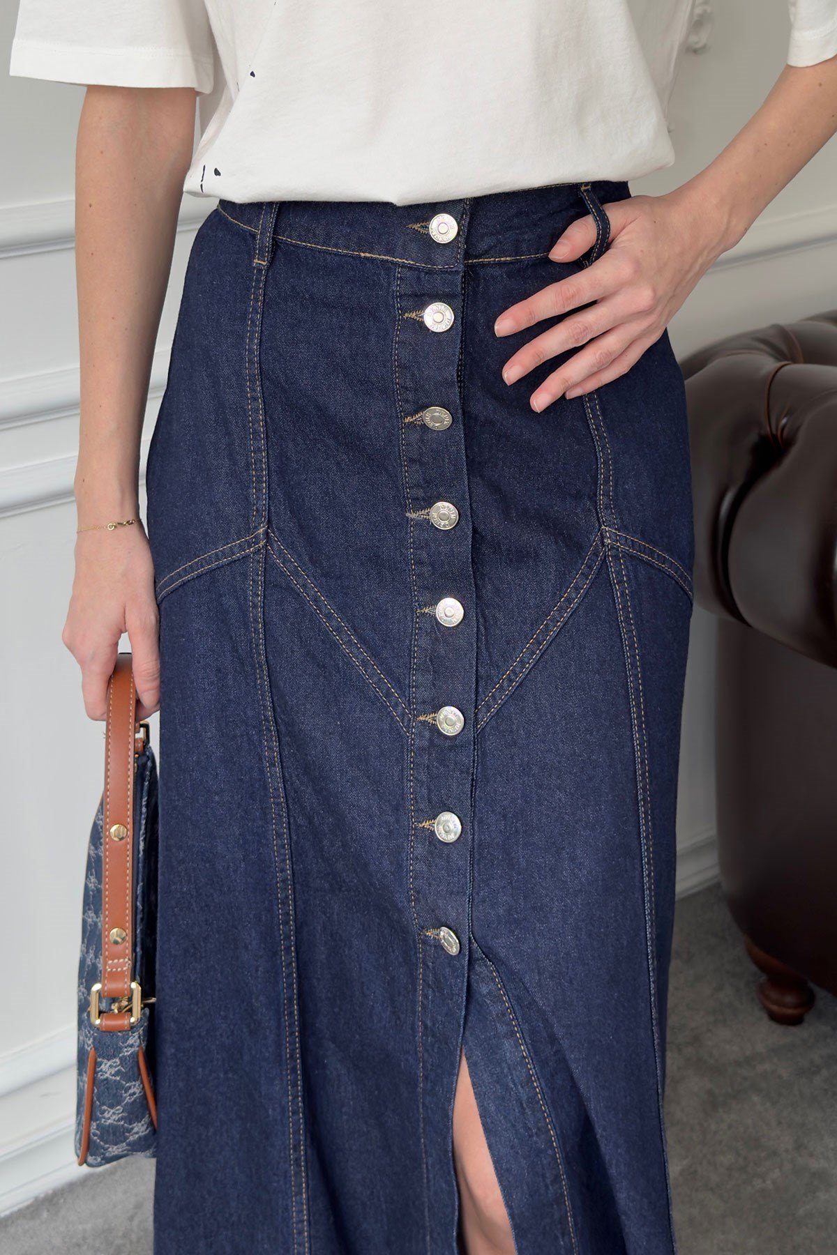 Önü Düğmeli Tasarım Denim Etek- MAVİ