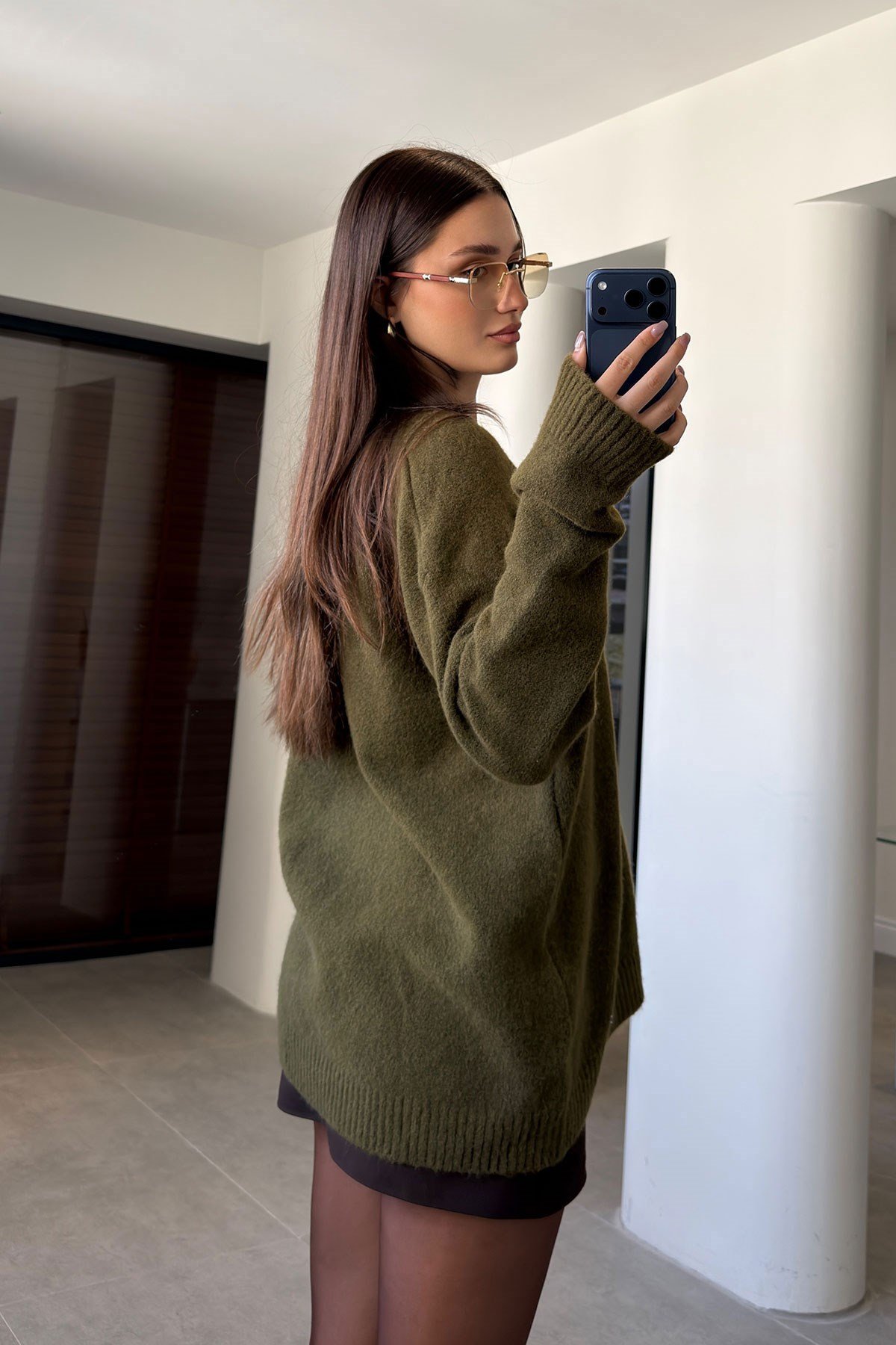 Oversize V Yaka Triko Kazak- HAKİ