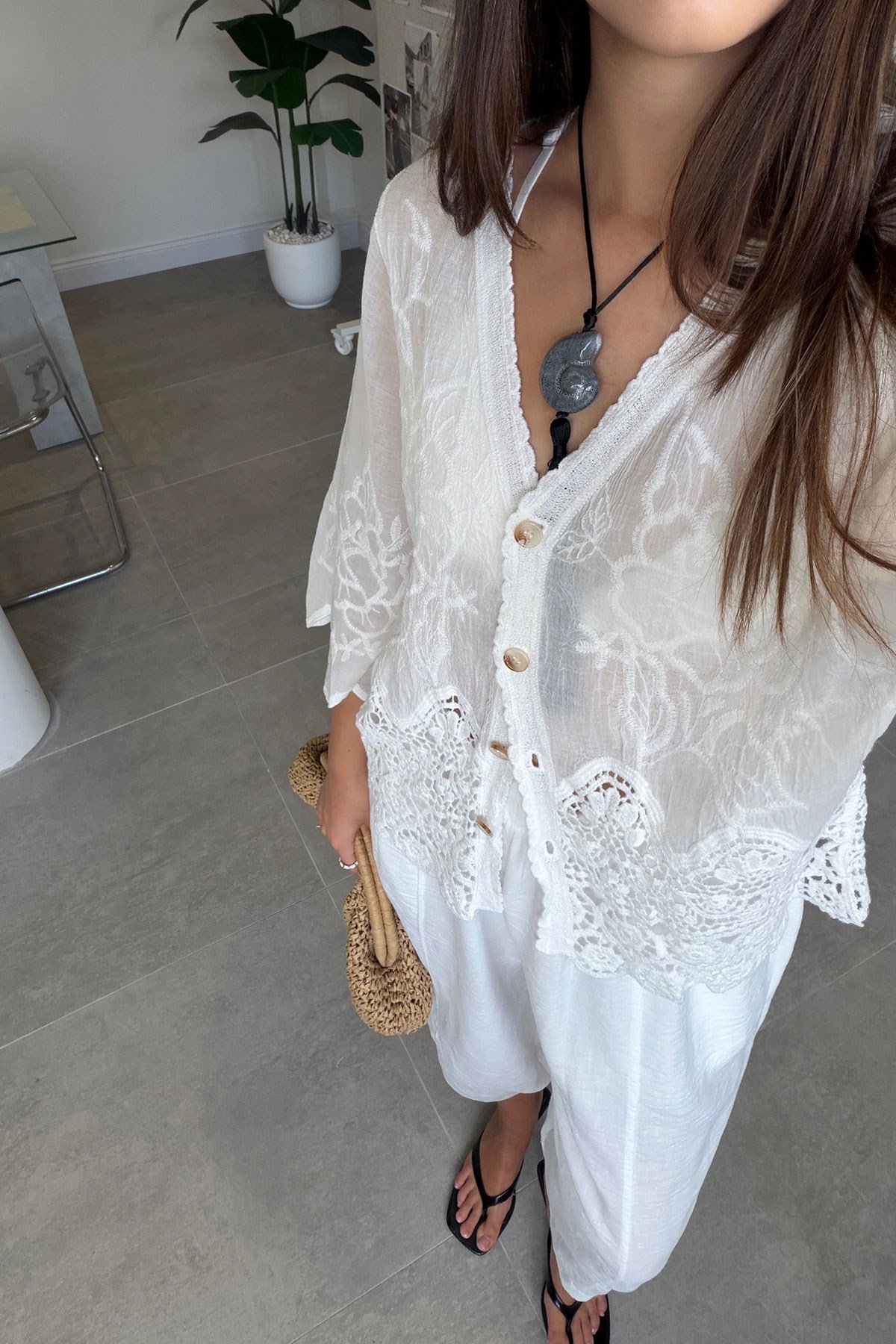 ÖZEL SERİ İTHAL MAKROME DETAYLI BOLERO GÖMLEK- BEYAZ
