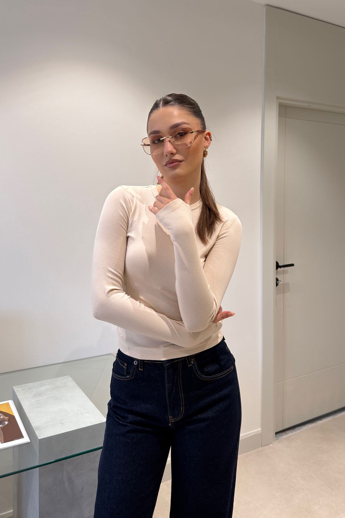 Parmak Geçmeli Uzun Kollu Body- BEJ
