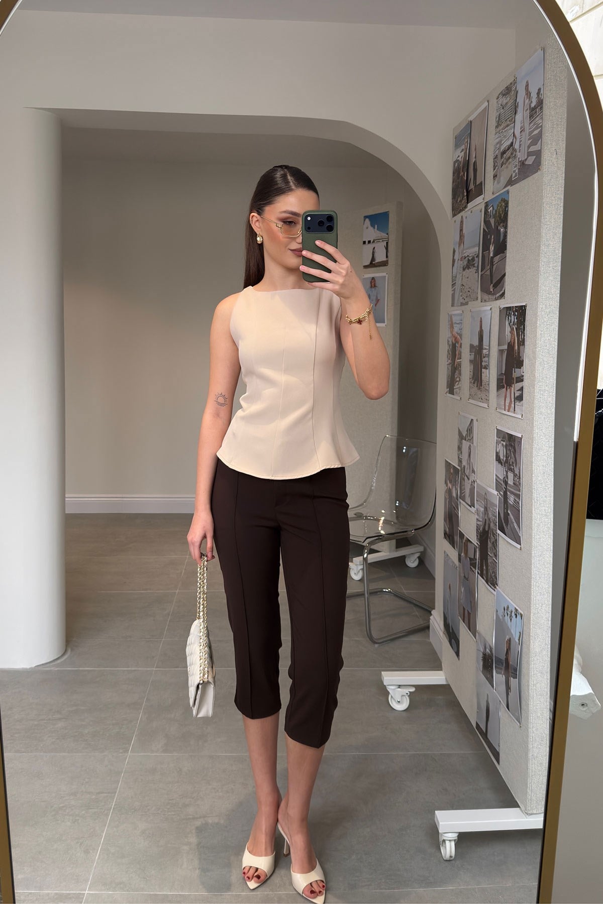 Peplum Detaylı Bluz- BEJ