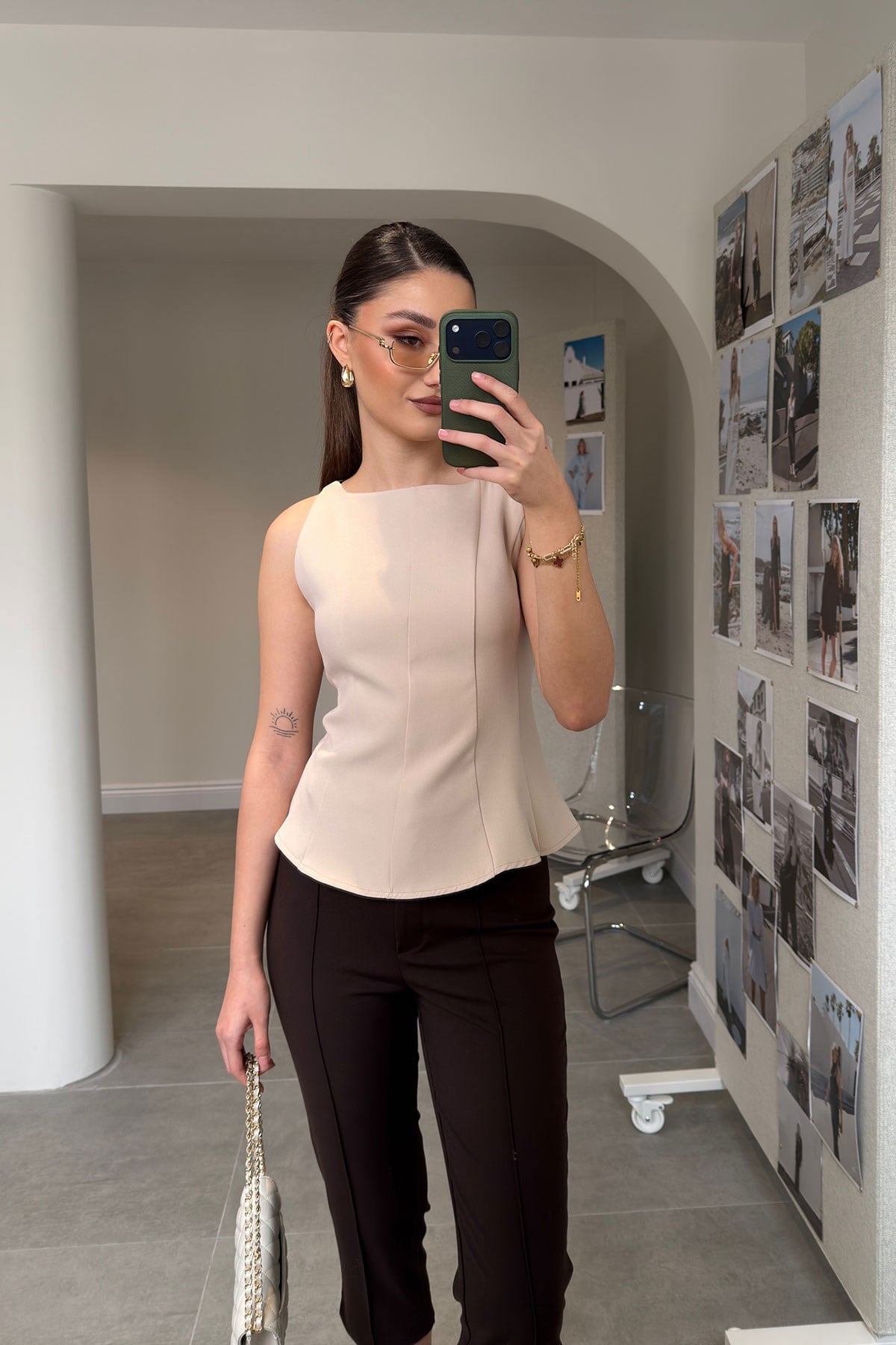 Peplum Detaylı Bluz- BEJ