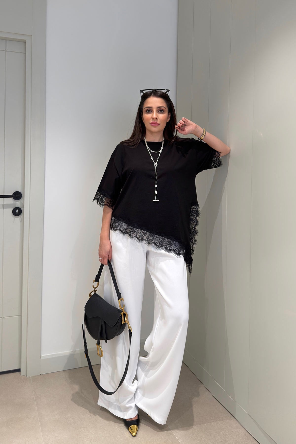 Permium Dantelli Bisiklet Yaka Bluz- SİYAH
