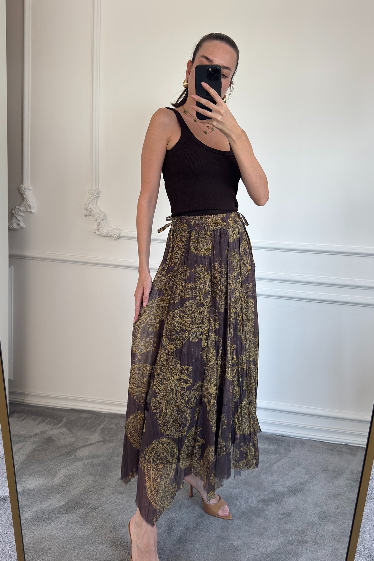 Pis Dikişli Pileli Varaklı Etek- KAHVERENGİ