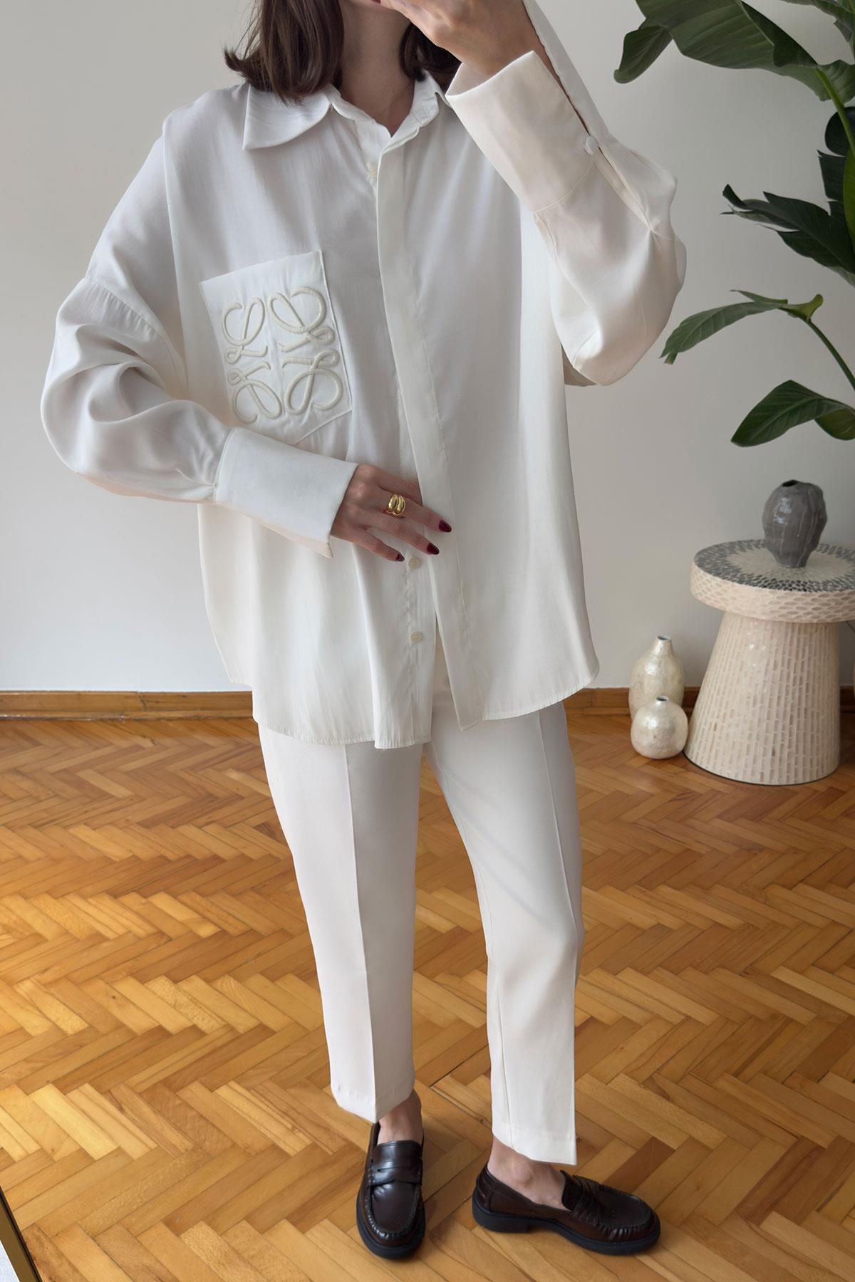 Premium Cebi Nakışlı Oversize Gömlek- EKRU