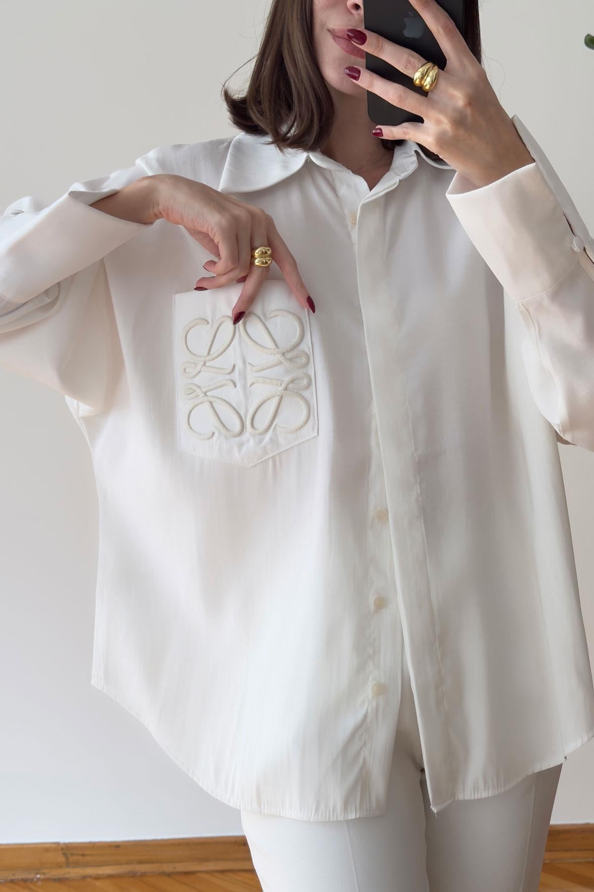 Premium Cebi Nakışlı Oversize Gömlek- EKRU