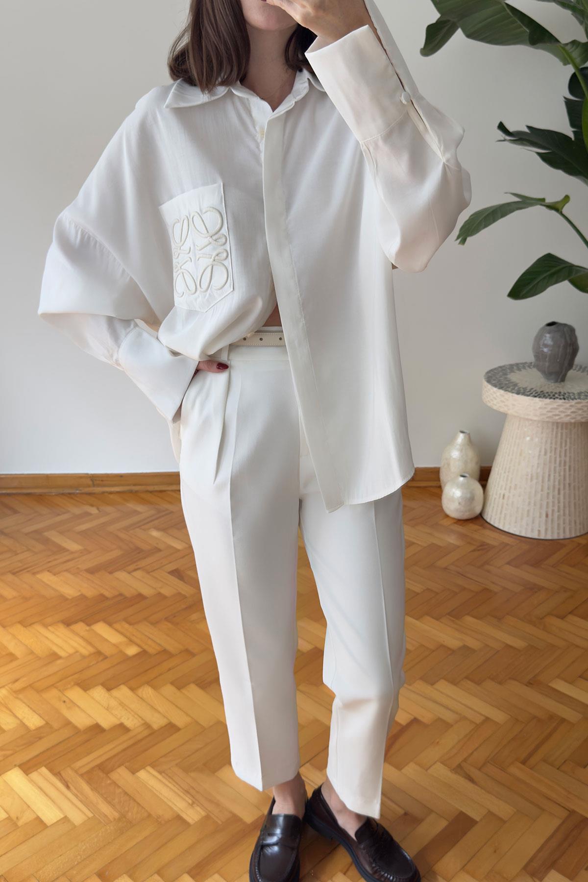 Premium Cebi Nakışlı Oversize Gömlek- EKRU