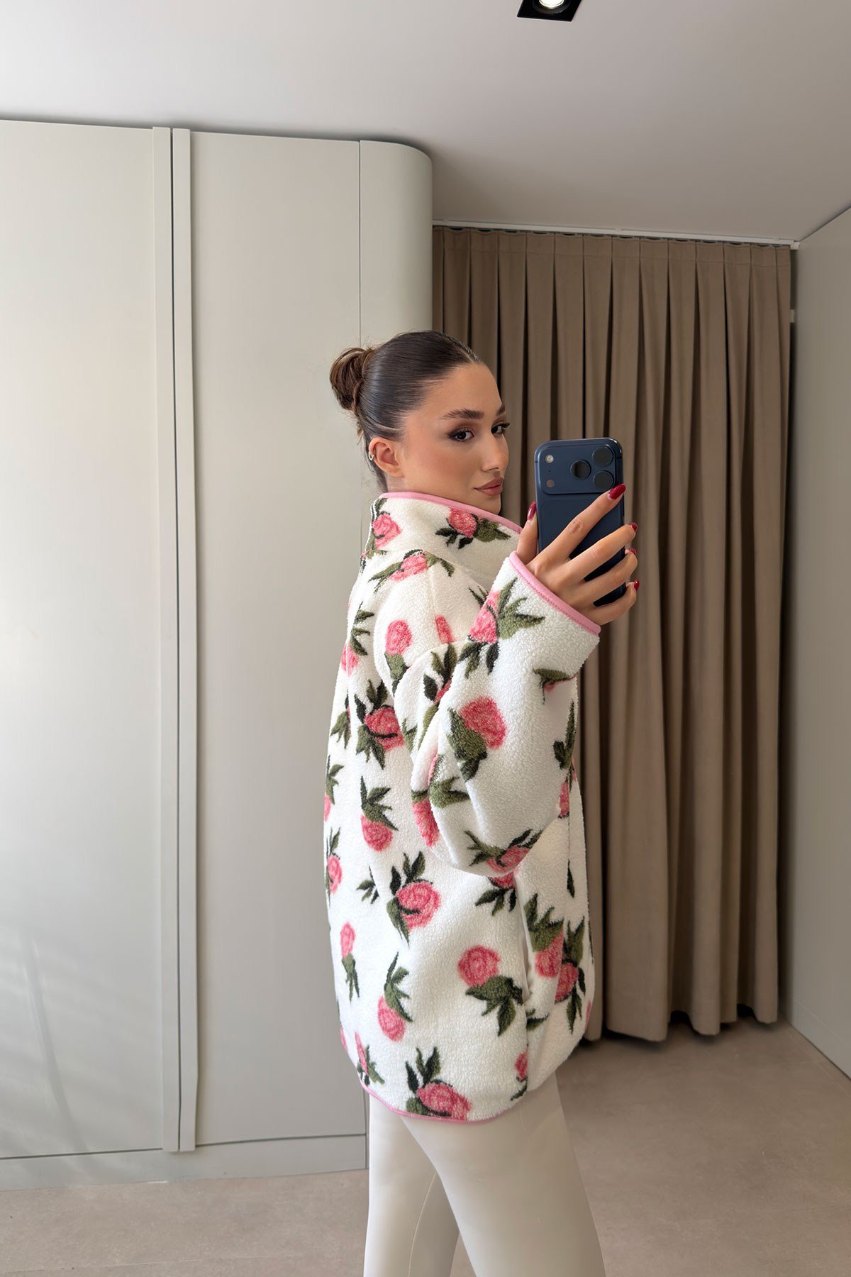PREMİUM ÇİÇEK DESENLİ FERMUARLI POLAR HIRKA- PEMBE