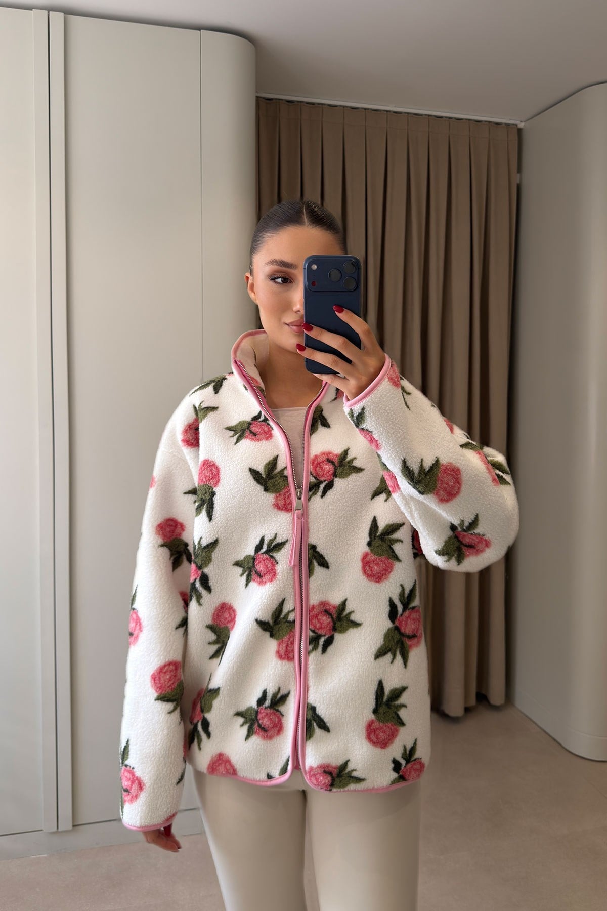 PREMİUM ÇİÇEK DESENLİ FERMUARLI POLAR HIRKA- PEMBE